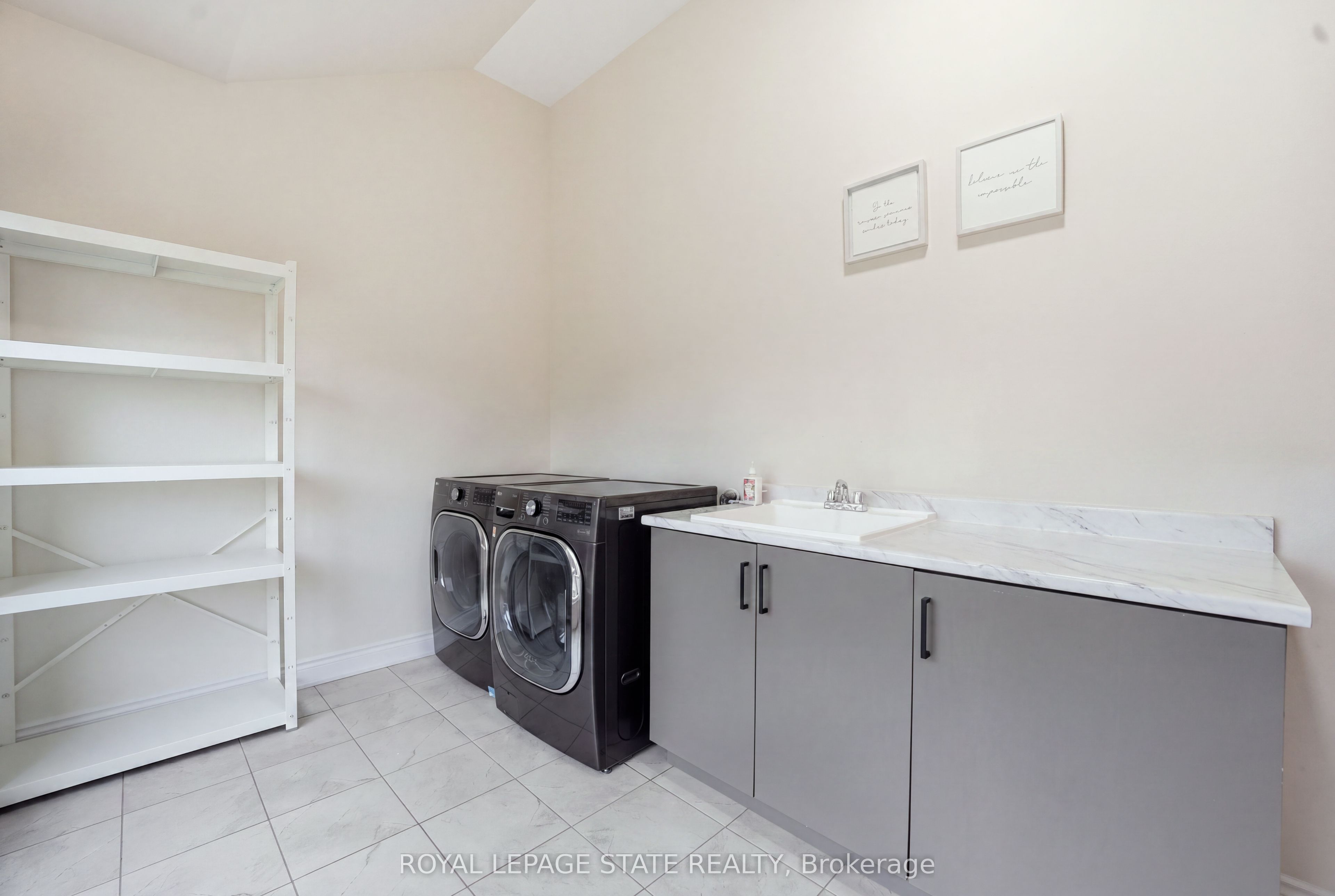 1192 Stag Hollow Lower, Oakville, ON L5M 5M4 photo 5