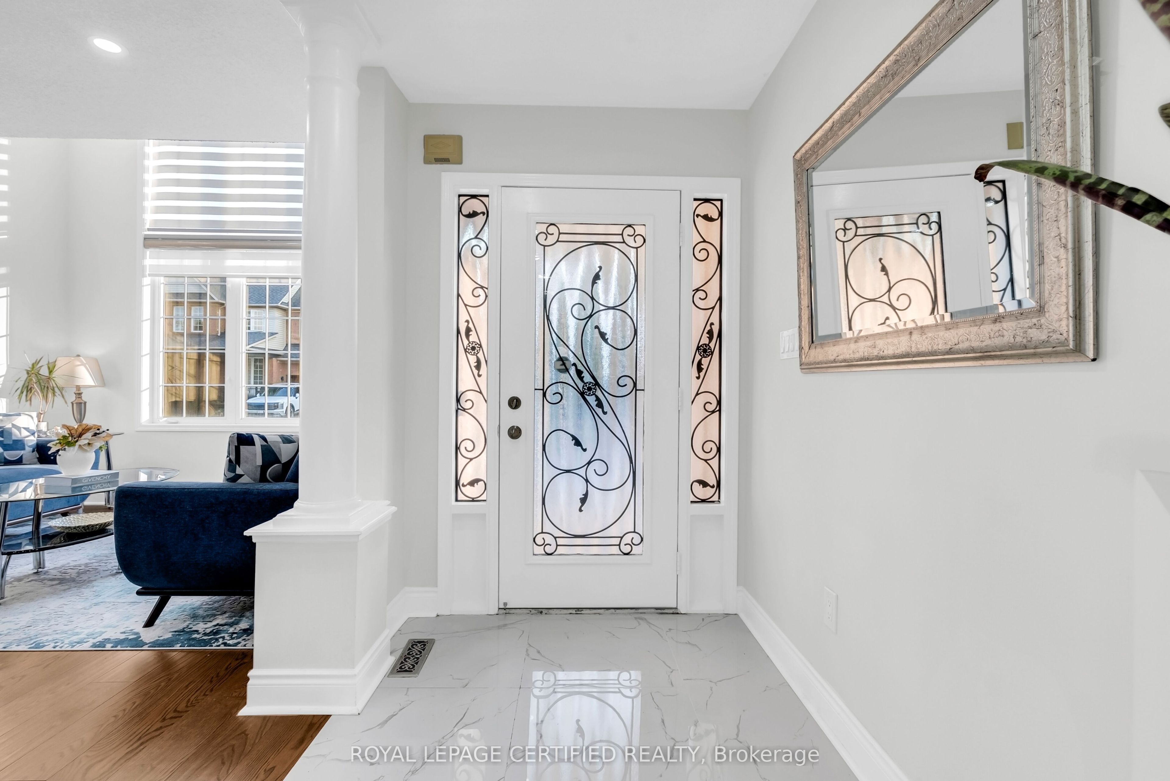 729 Turrell Crescent, Milton, ON L9T 5L4 photo 3