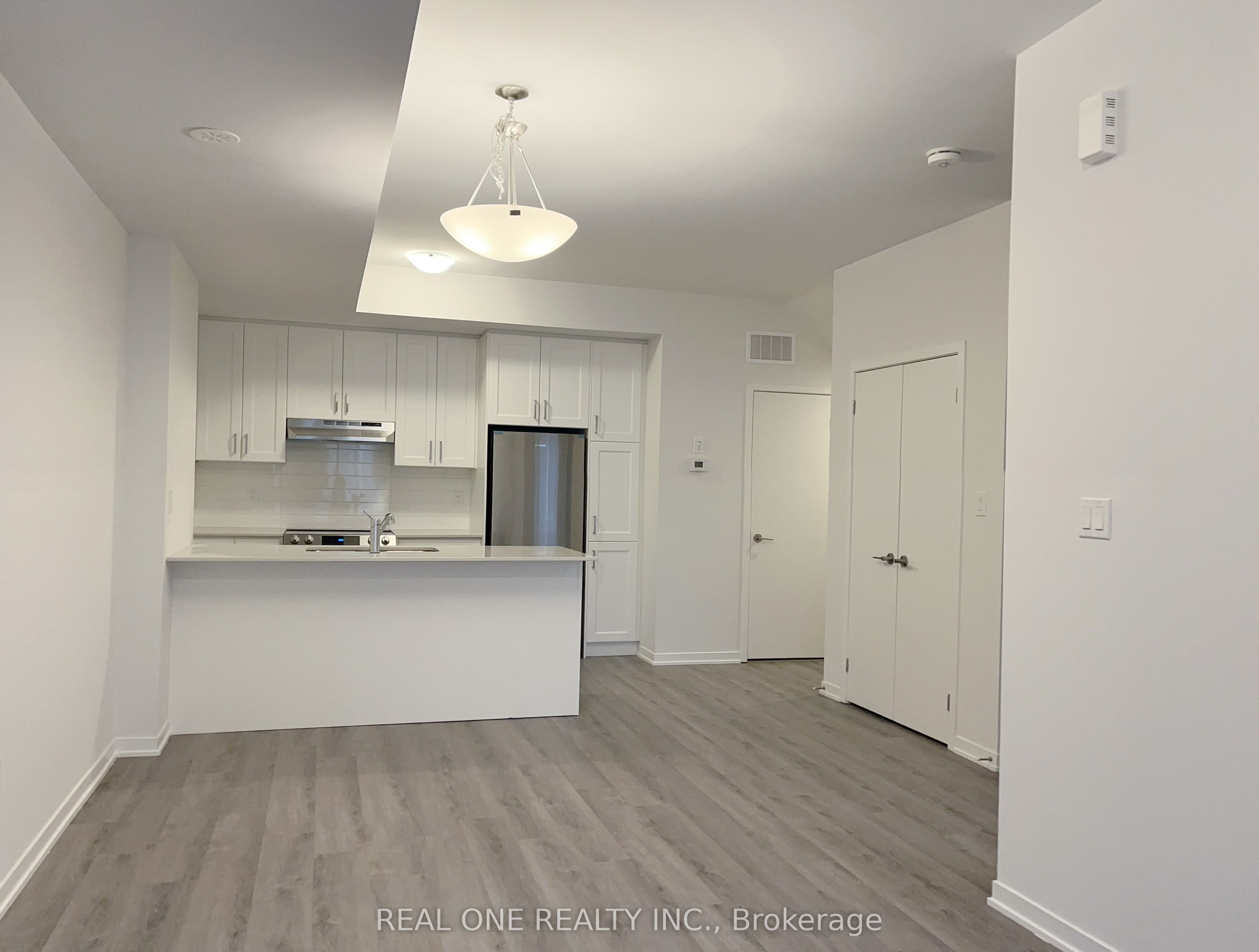 30 William Jackson Way 104, Toronto, ON M8V 0J8 photo 4