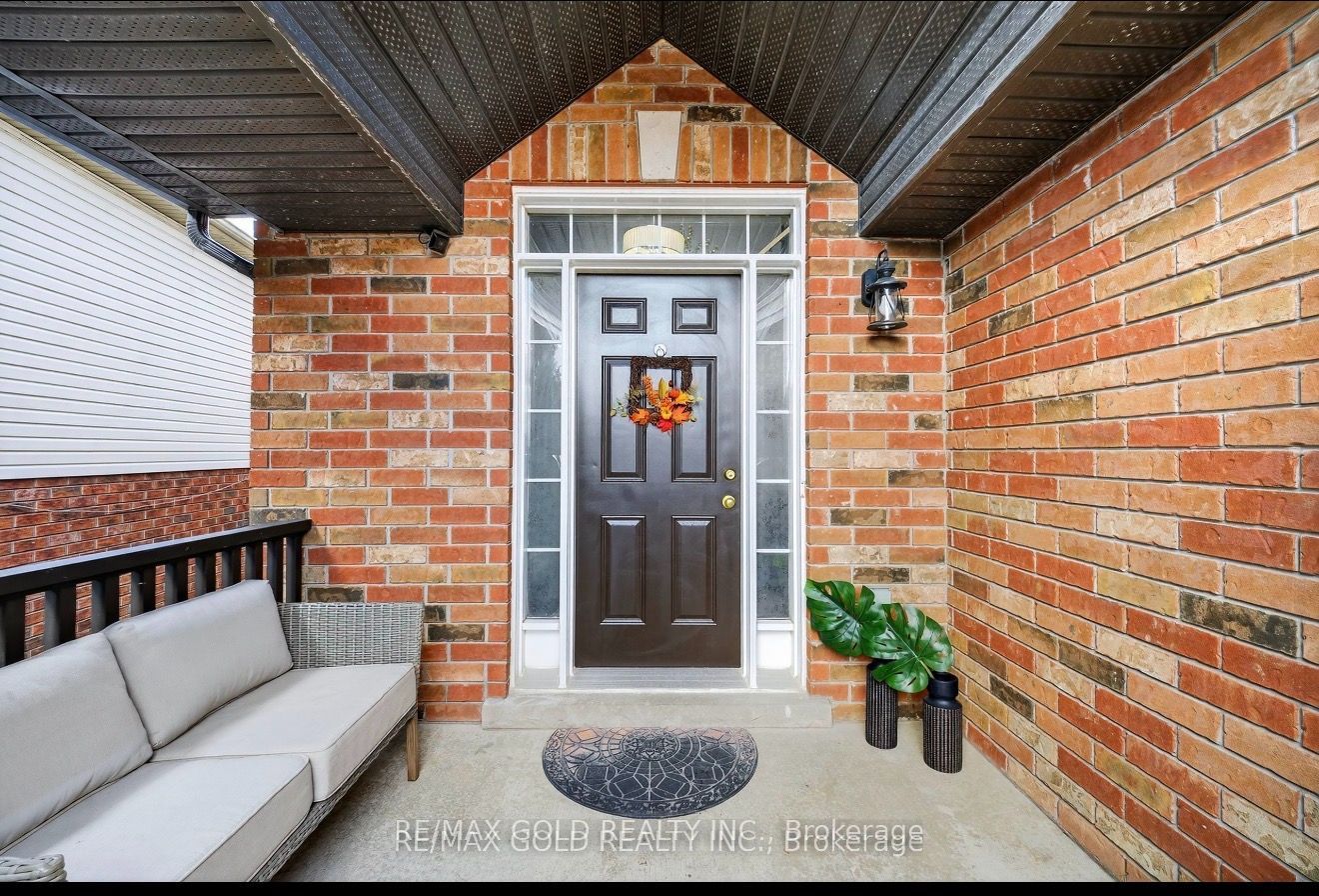 24 MURRAY Court, Orangeville, ON L9W 0A1 photo 2