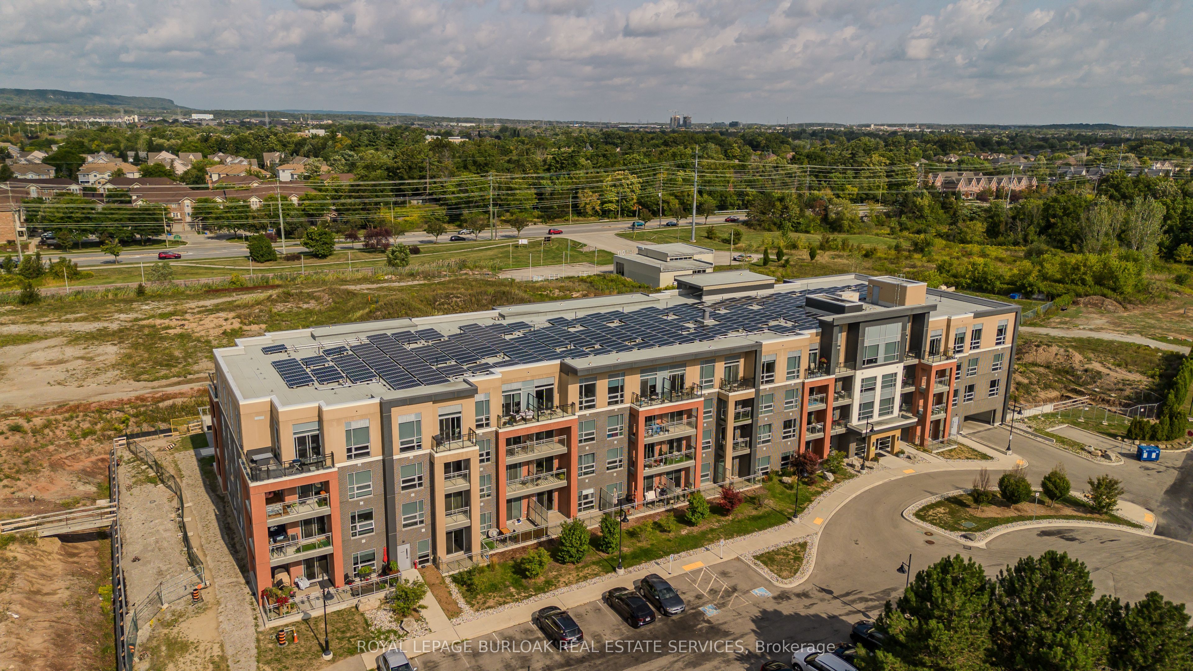 4040 Upper Middle Road 315, Burlington, ON L7M 0H2