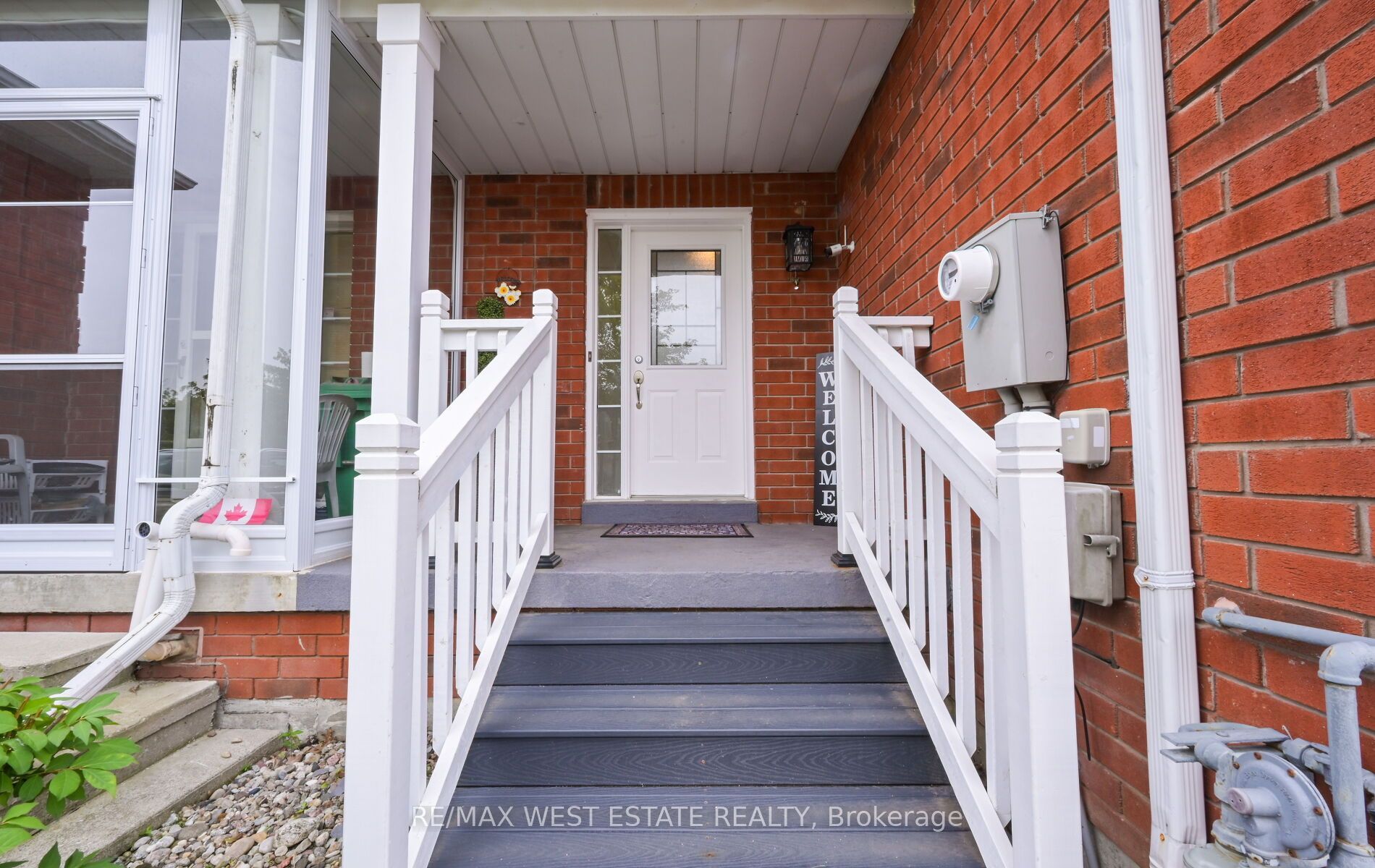 60 Waterbury Street, Caledon, ON L7E 1X4 photo 3
