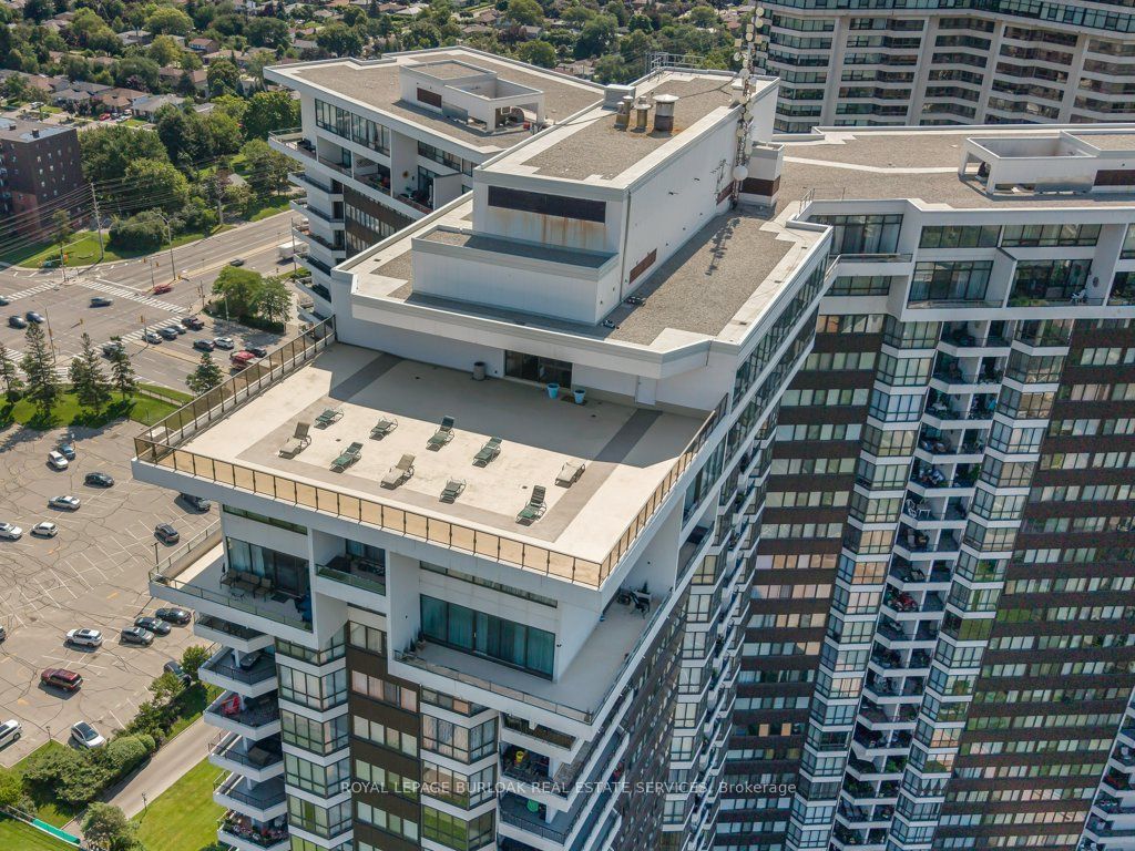 1333 Bloor Street 718, Mississauga, ON L4Y 3T6 photo 3