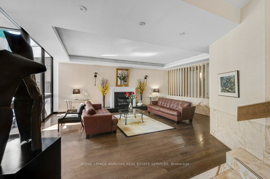 1333 Bloor Street 718, Mississauga, ON L4Y 3T6 photo 4