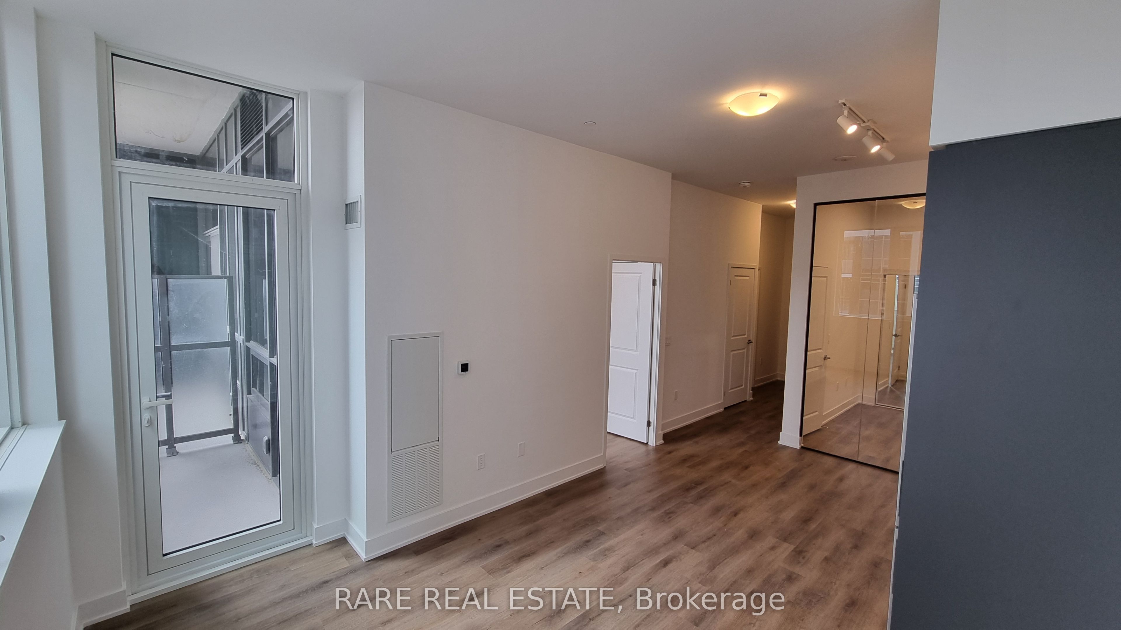 115 Nipissing Road 312A, Milton, ON L9T 1R3 photo 4