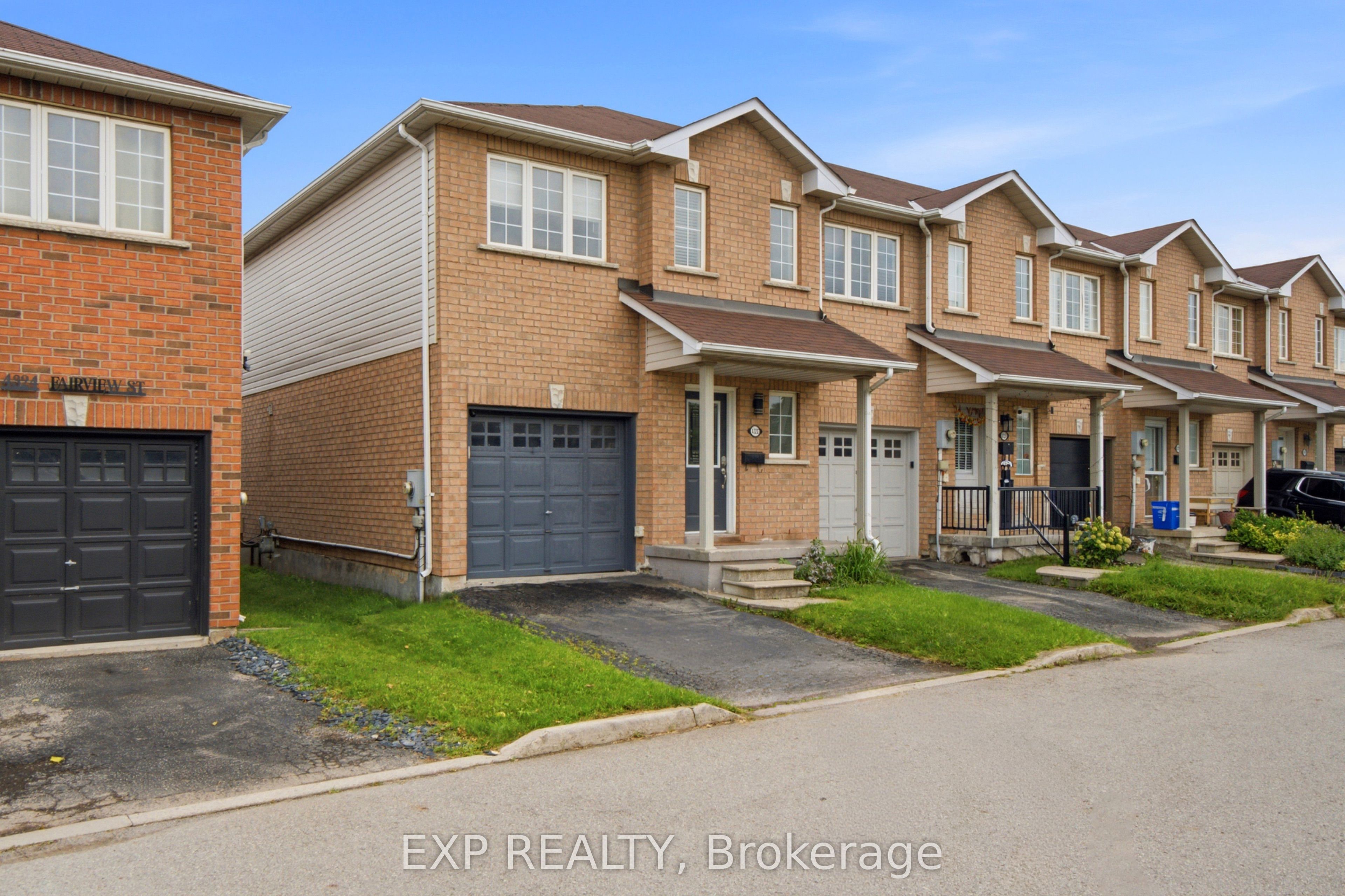4322 Fairview Street, Burlington, ON L7L 7A2 photo 3