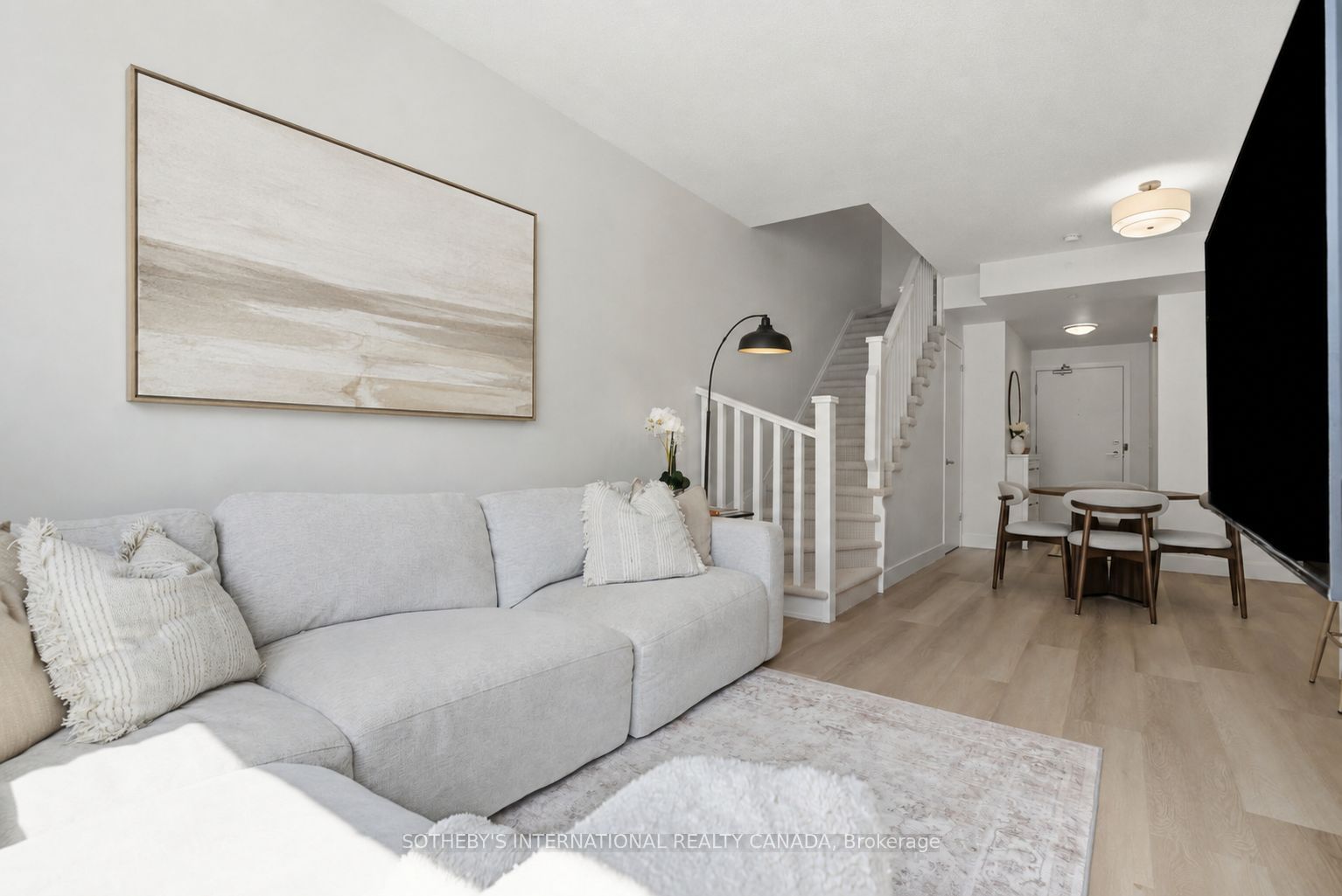 5230 Dundas Street A201, Burlington, ON L7L 0J5 photo 5