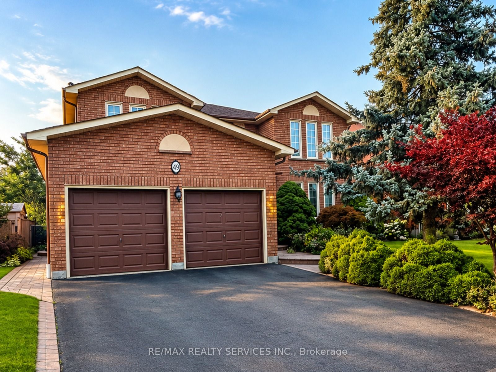 49 Turtlecreek Boulevard, Brampton, ON L6W 3X8