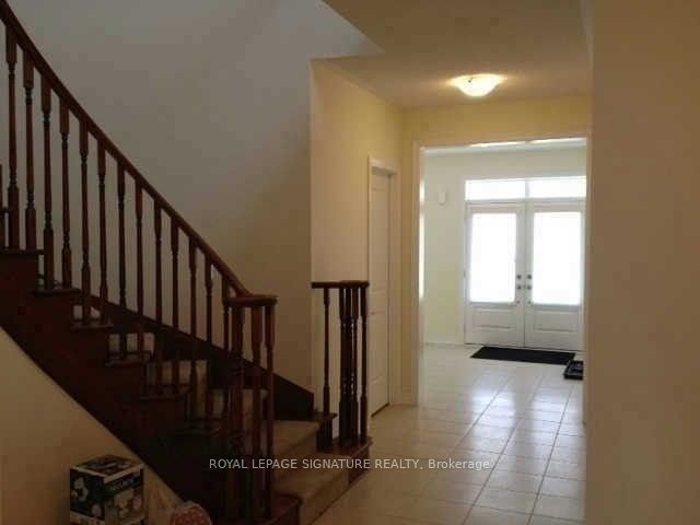 53 Victoriaville Road Upper, Brampton, ON L6X 5J3 photo 5
