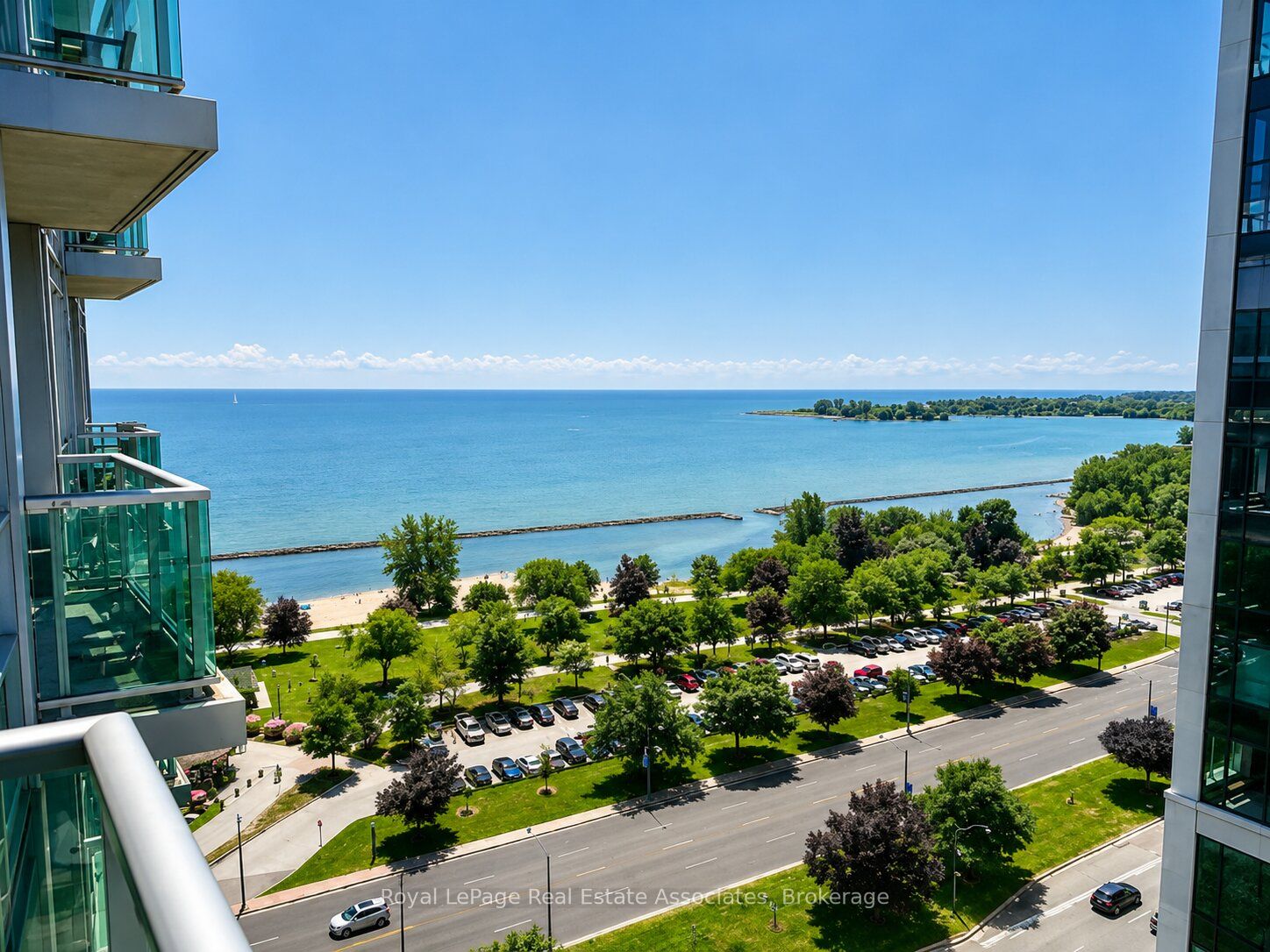 1910 Lake Shore Boulevard W 1501, Toronto, ON M6S 1A2 photo 2