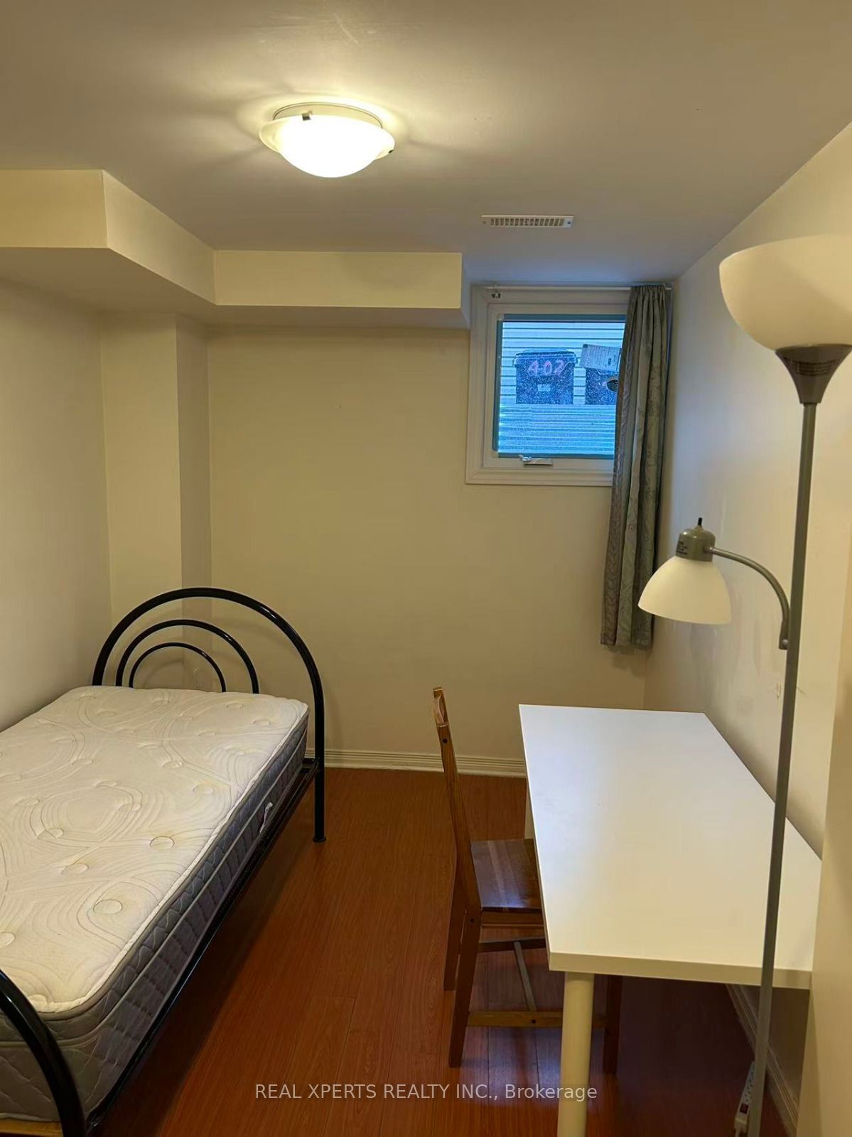 402 Cook Road, Toronto, ON M3J 0A4 photo 3