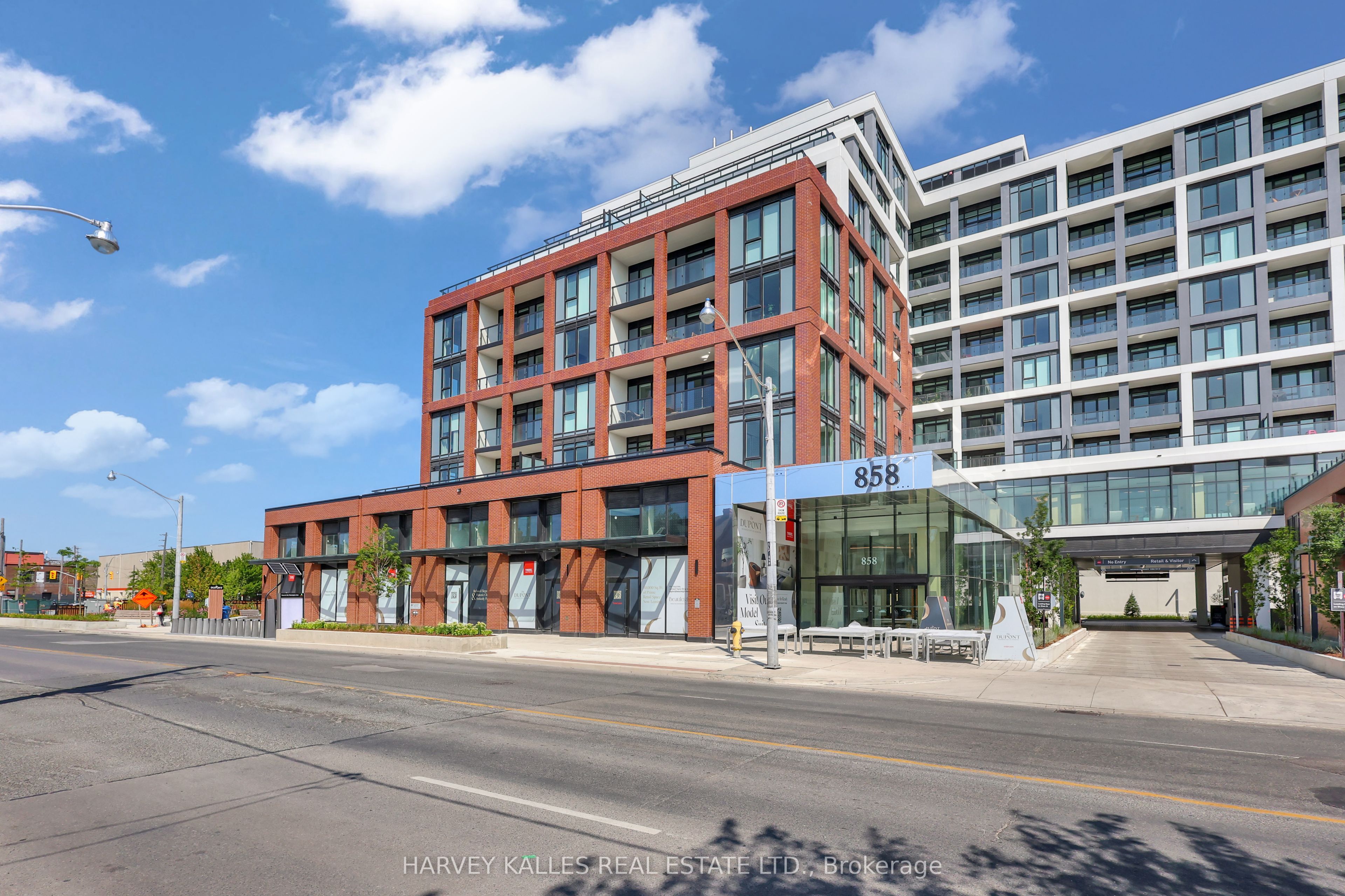 858 Dupont Street PH2, Toronto, ON M6C 0C1