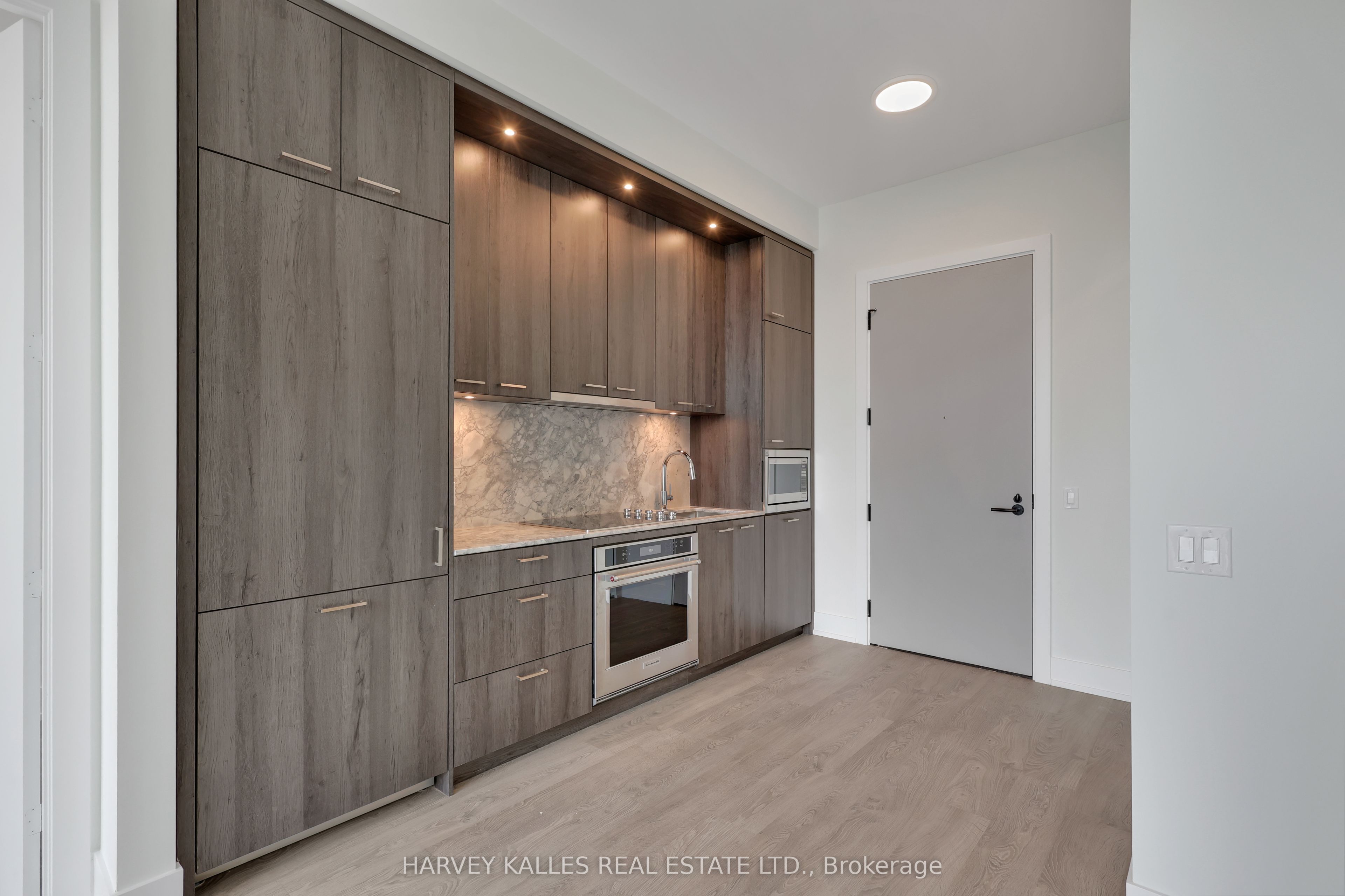 858 Dupont Street PH2, Toronto, ON M6C 0C1 photo 5