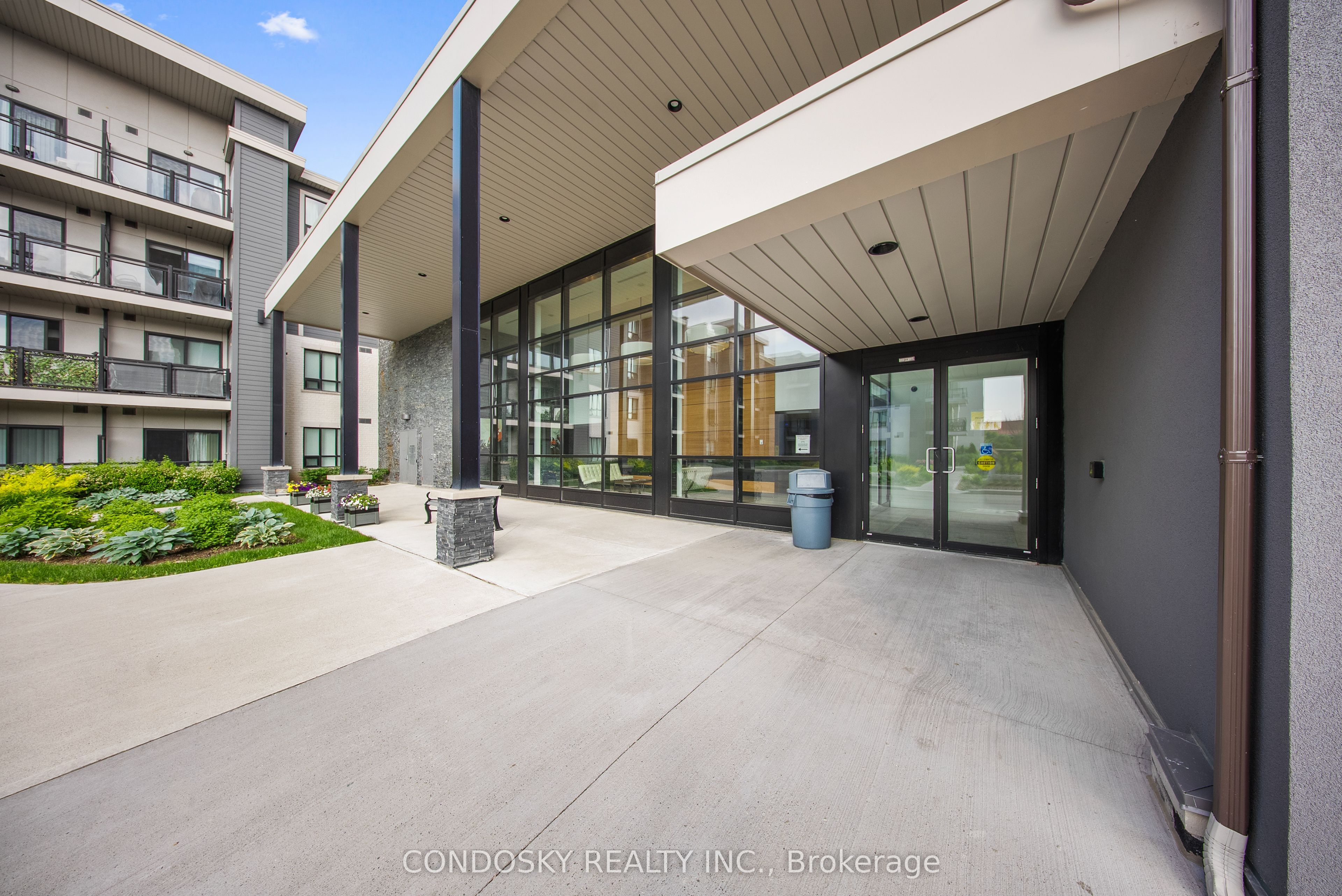 3170 Erin Mills Parkway 311, Mississauga, ON L5L 0B6 photo 3