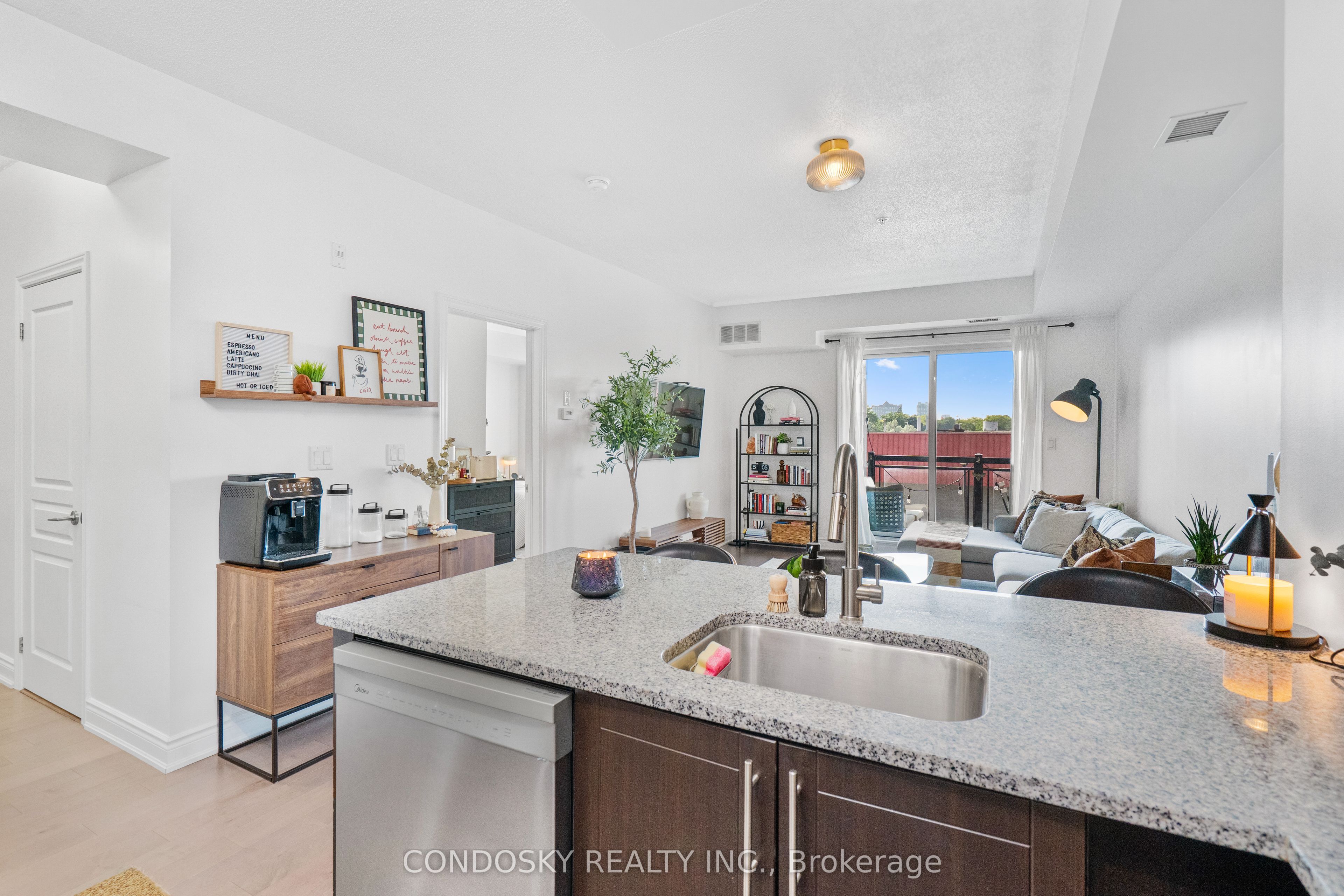 3170 Erin Mills Parkway 311, Mississauga, ON L5L 0B6 photo 5