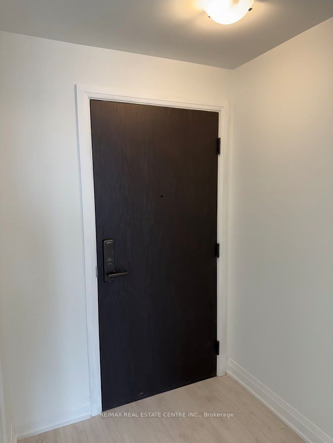 412 Silver Maple Road 509, Oakville, ON L6H 7X8 photo 4