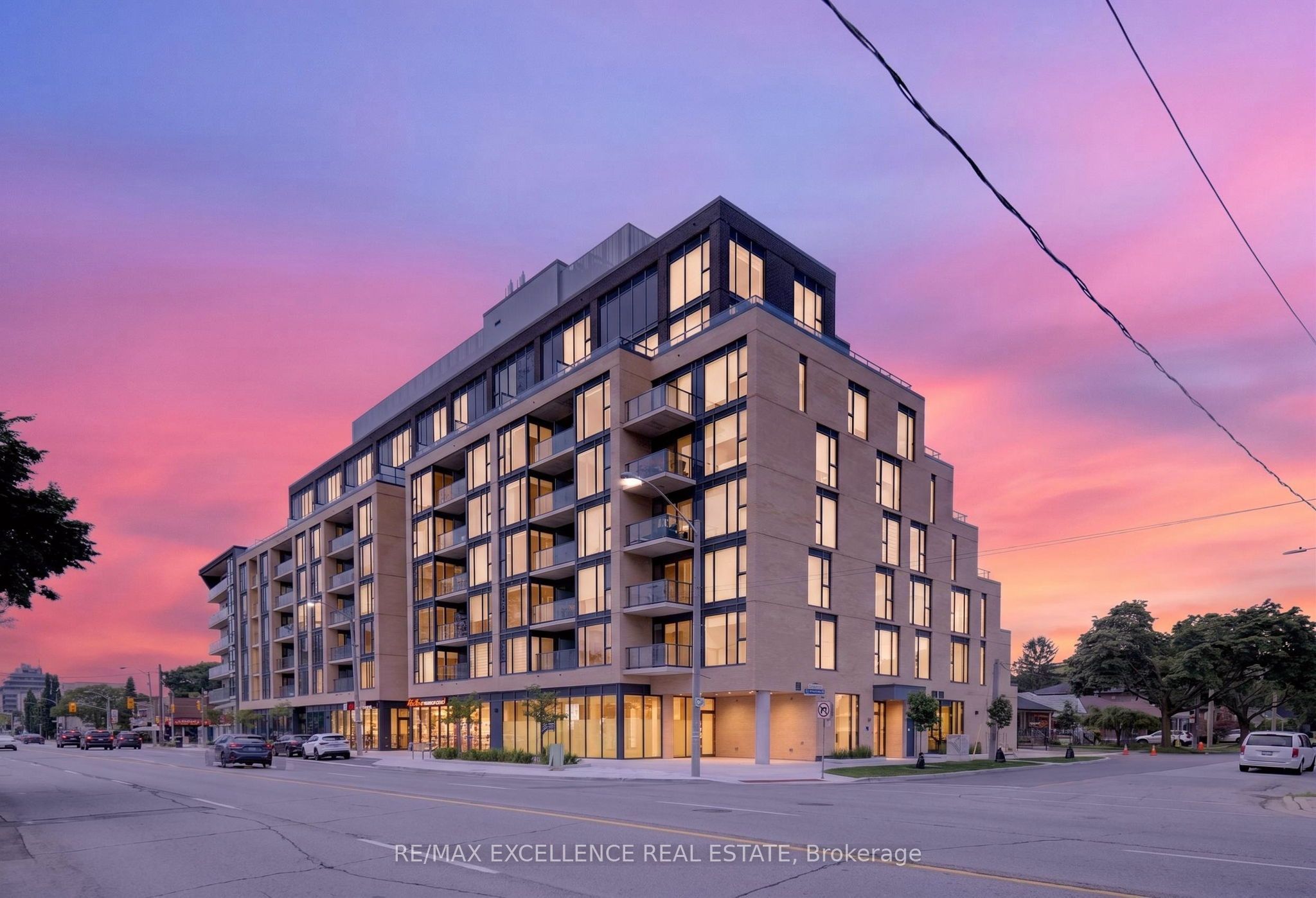 6 Chartwell Road 608, Toronto, ON M8Z 4E8