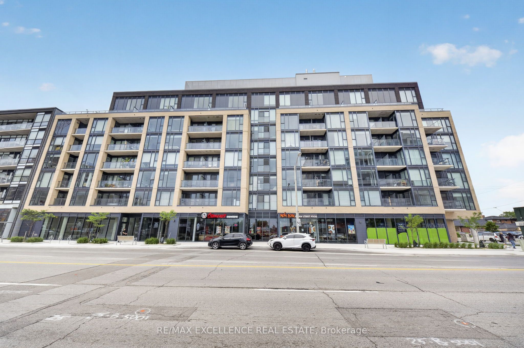 6 Chartwell Road 608, Toronto, ON M8Z 4E8 photo 4