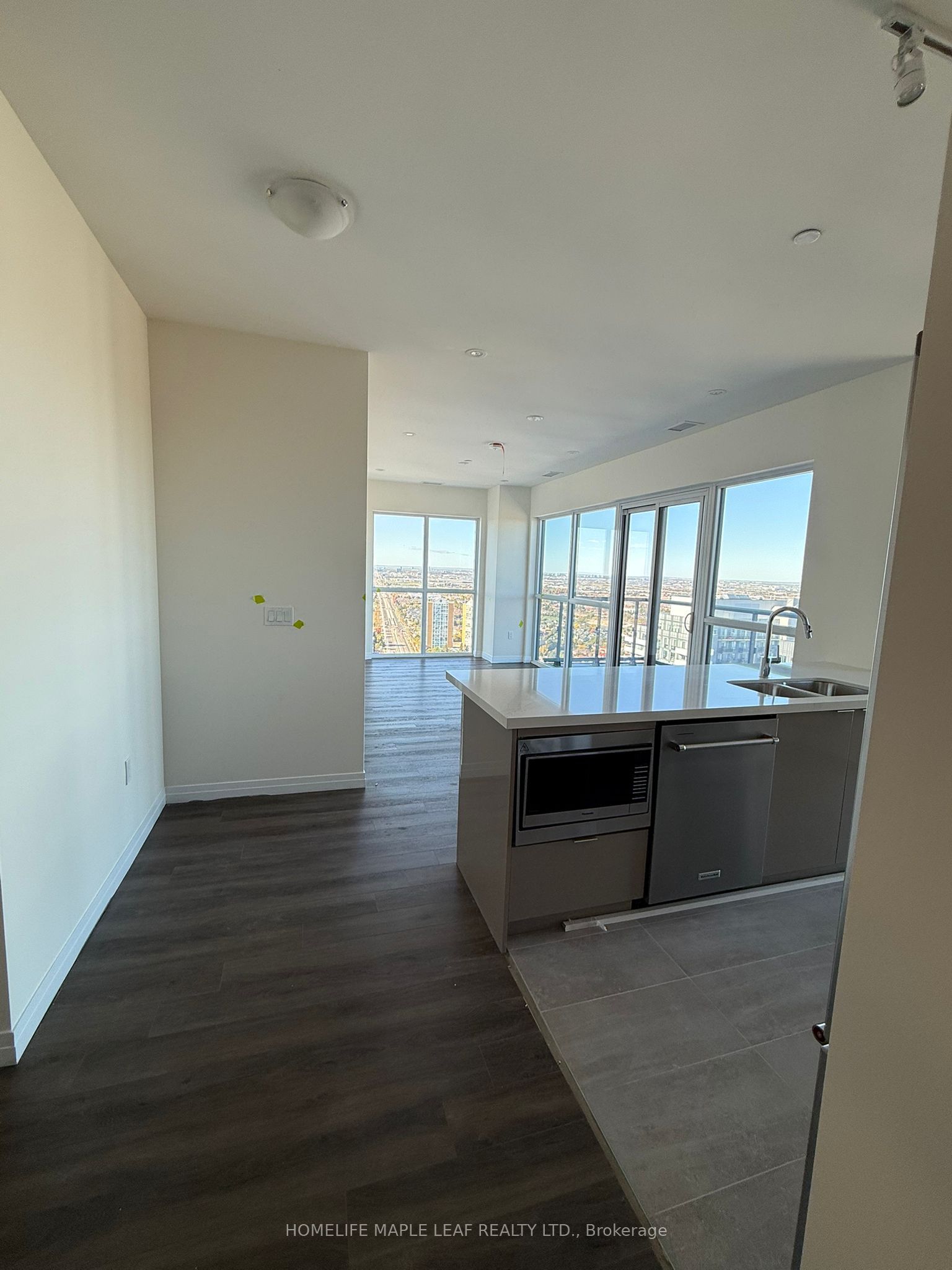15 Watergarden Drive 3806, Mississauga, ON L5R 0H4 photo 4