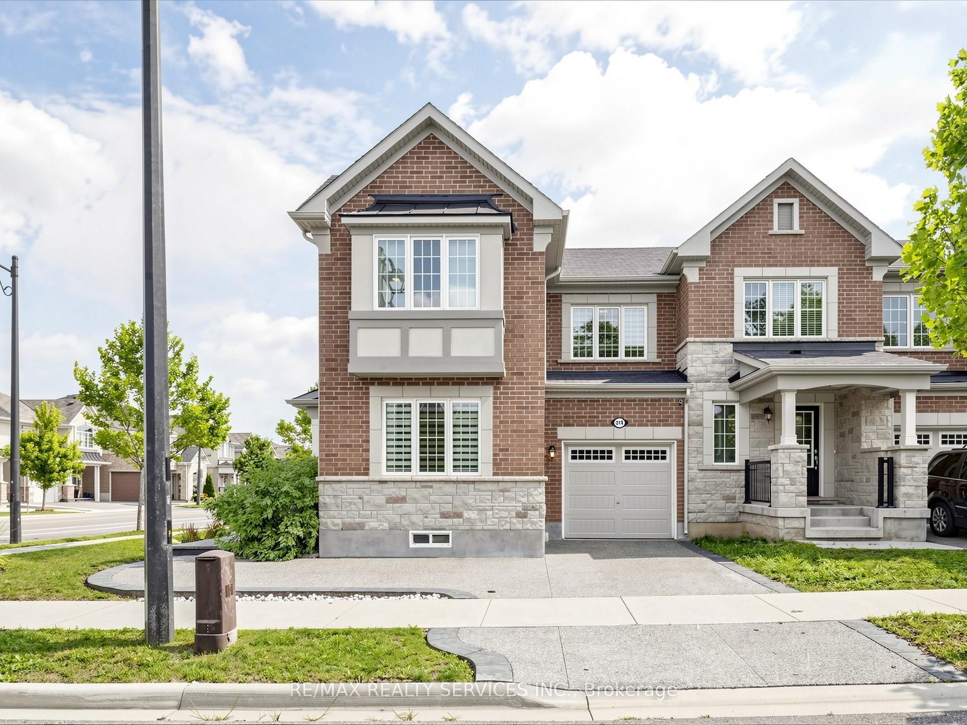 314 Beasley Terrace, Milton, ON L9E 1C4 photo 3