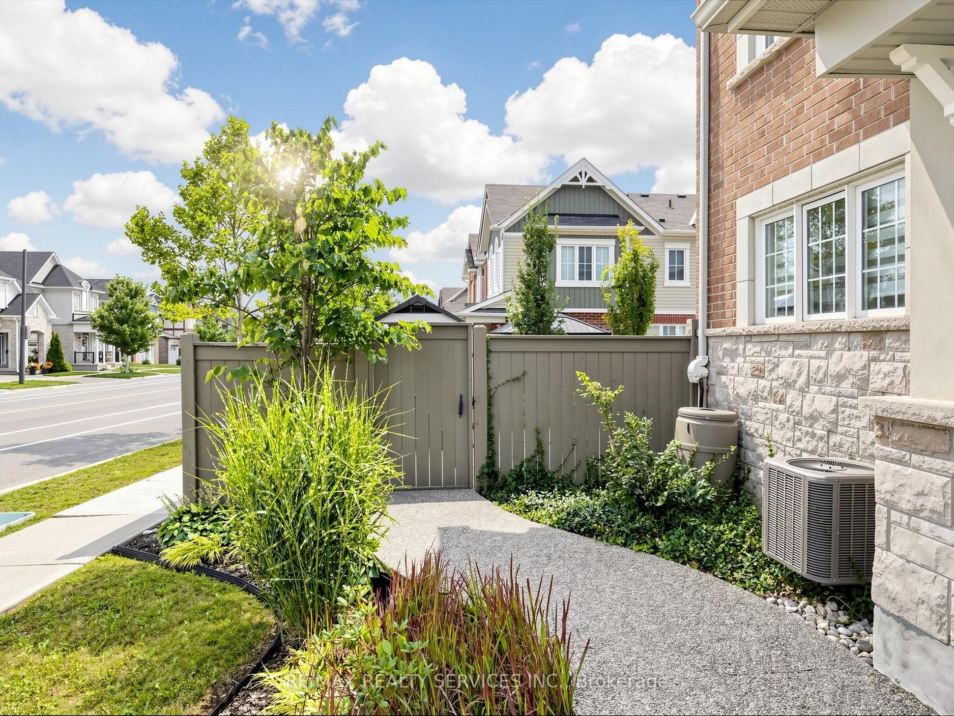 314 Beasley Terrace, Milton, ON L9E 1C4 photo 5