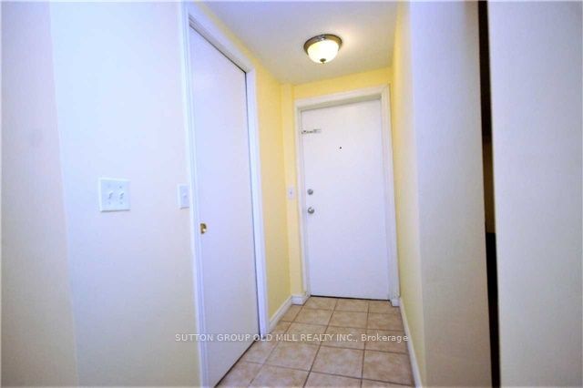 232 Aldercrest Road, Toronto, ON M8W 4J7 photo 2