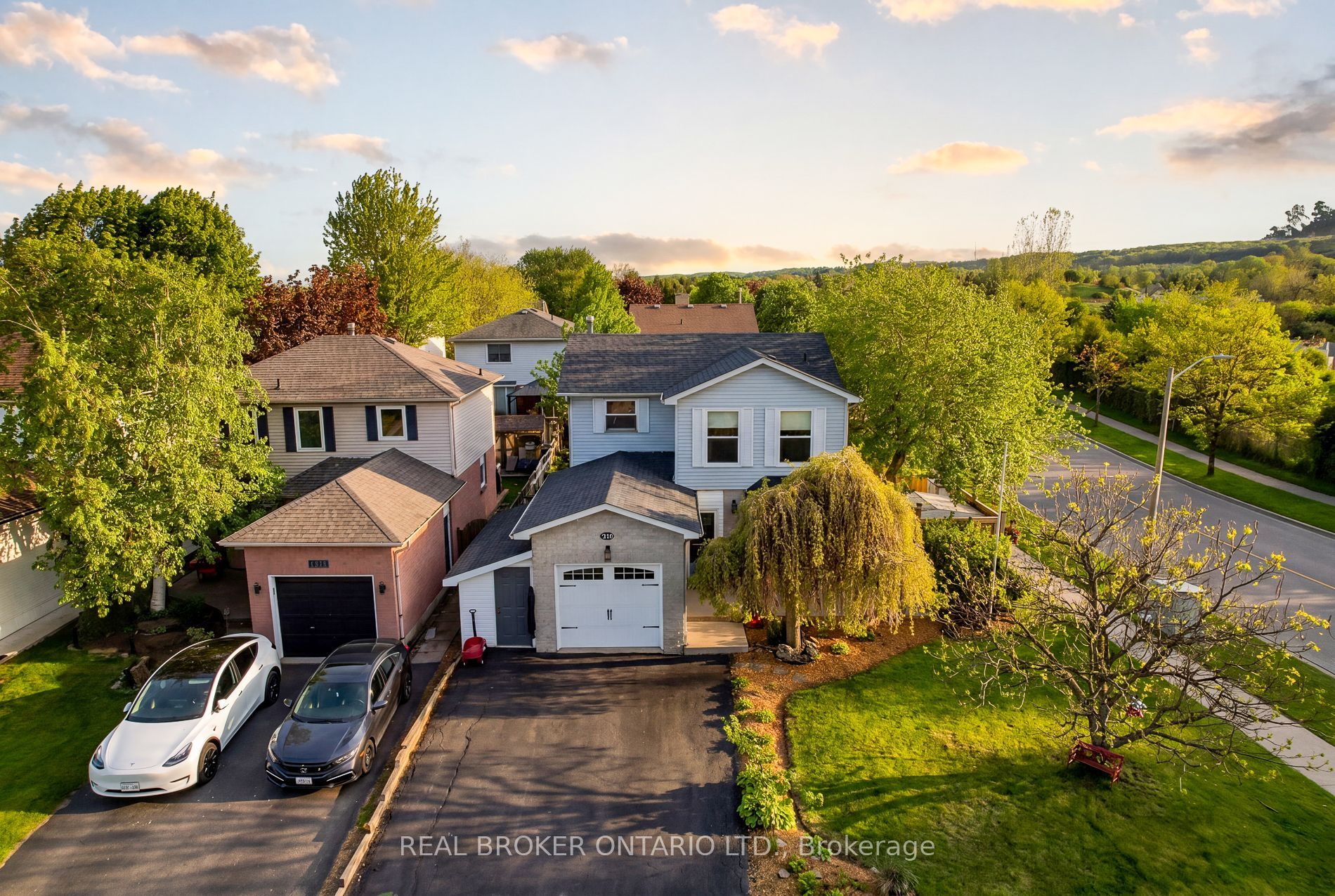 3260 Woodcroft Crescent, Burlington, ON L7M 3K9 photo 3