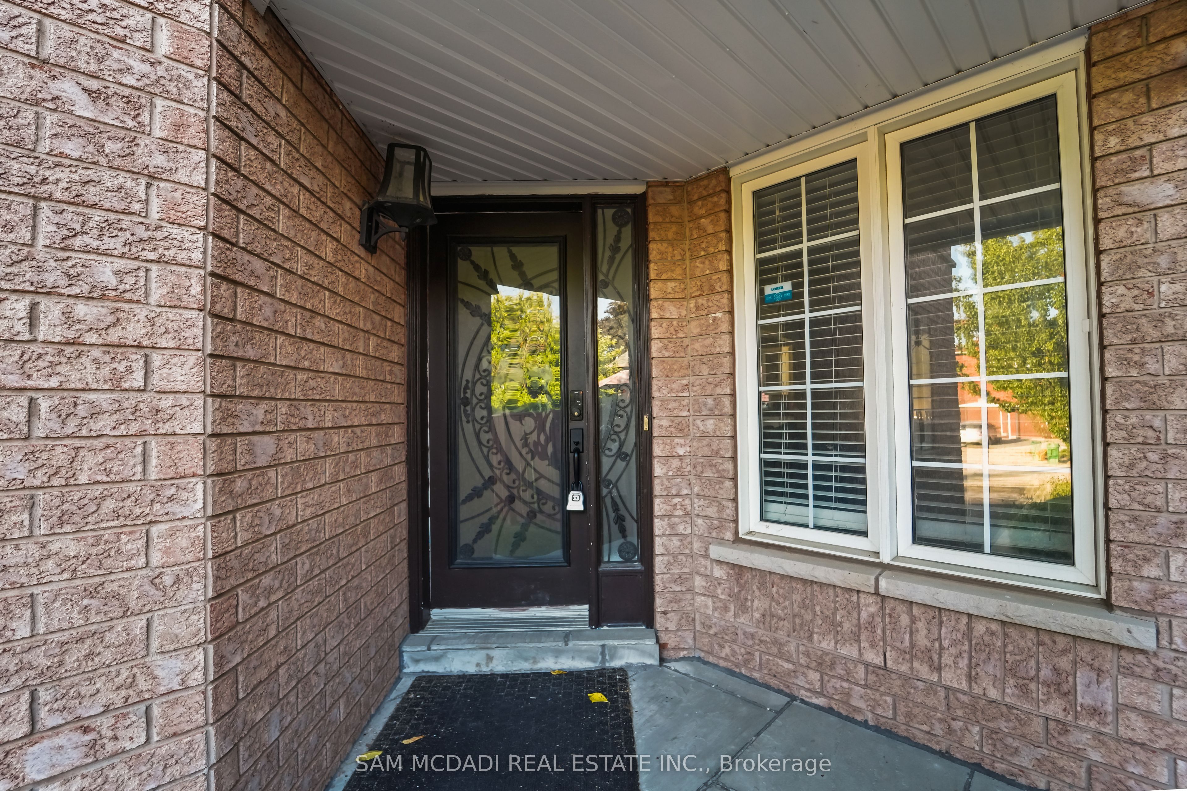 3191 Oakview Road, Mississauga, ON L5N 7N9 photo 3