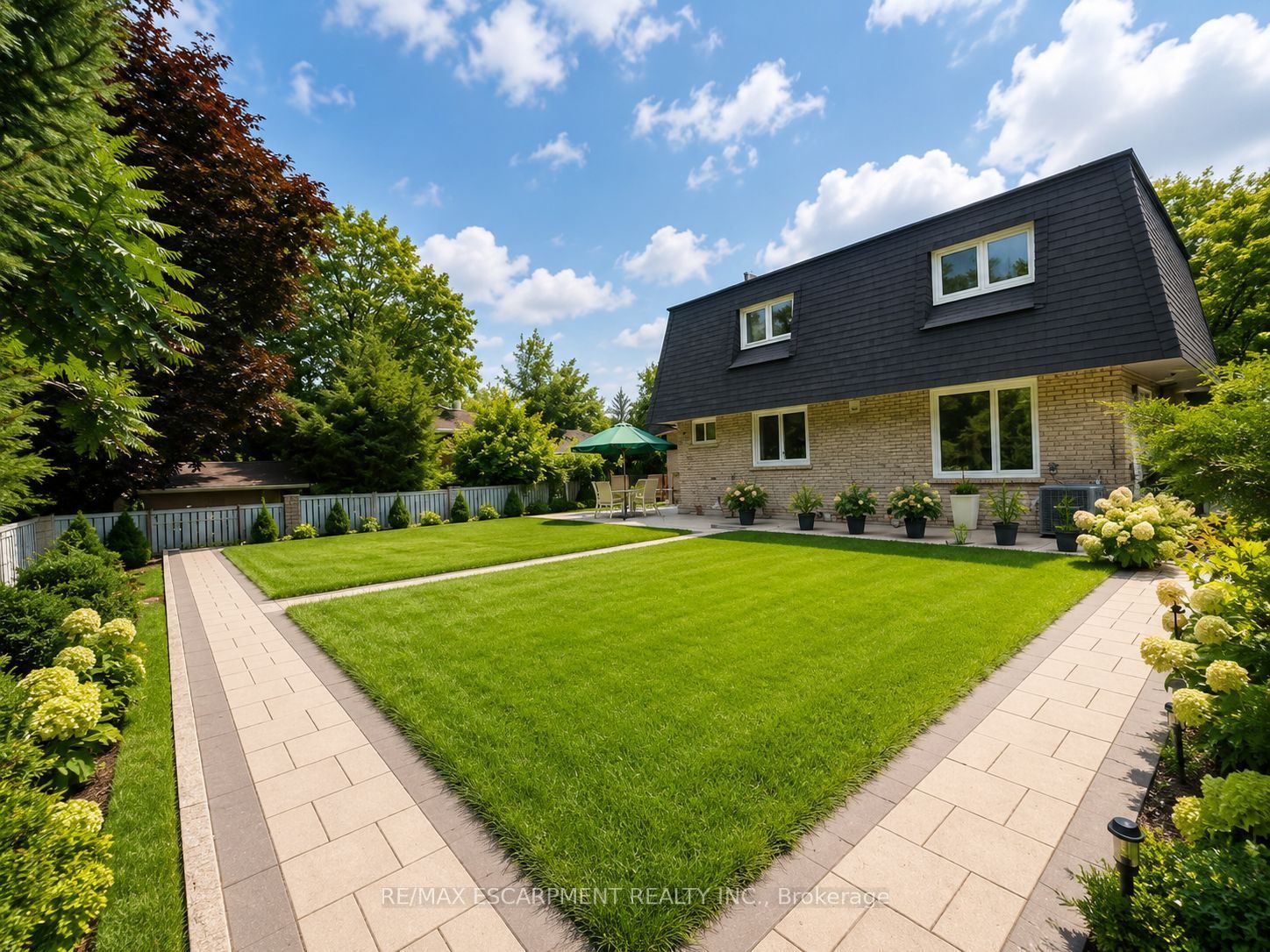 421 Canterbury Crescent, Oakville, ON L6J 5K8 photo 4