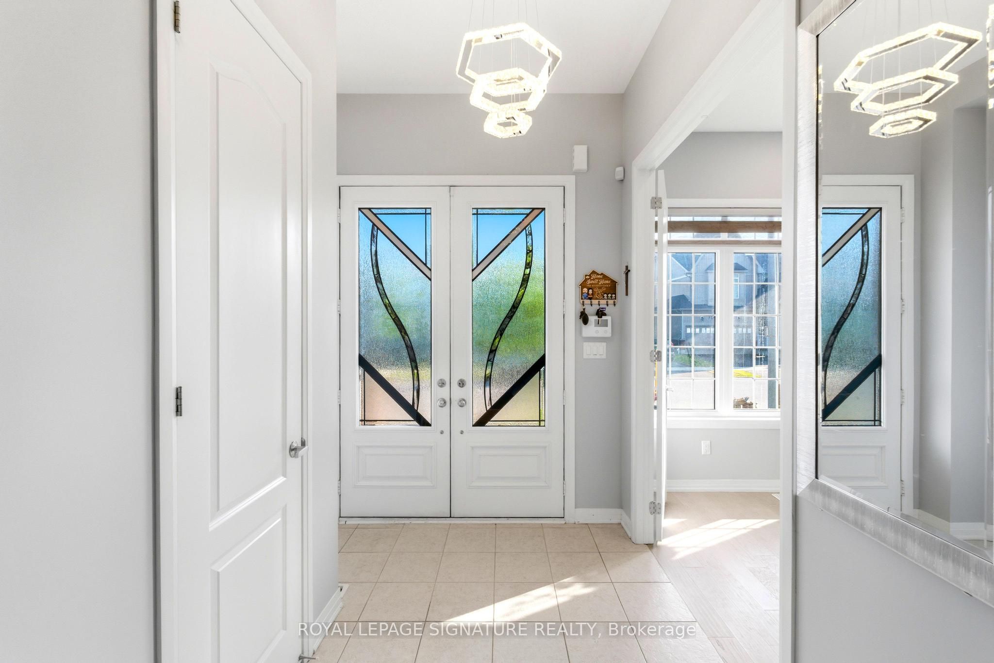 14 Paisley Way, Orangeville, ON L9W 6Z5