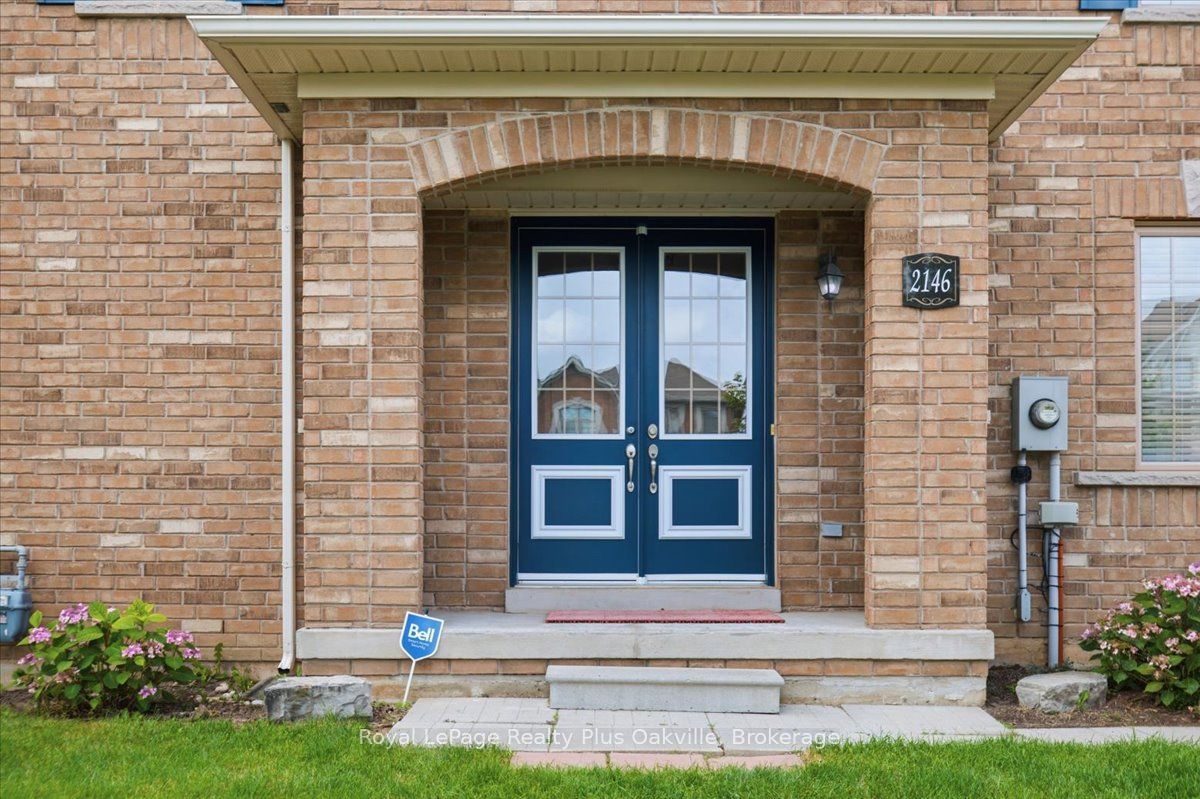 2146 Fiddlers Way, Oakville, ON L6M 0M5 photo 3