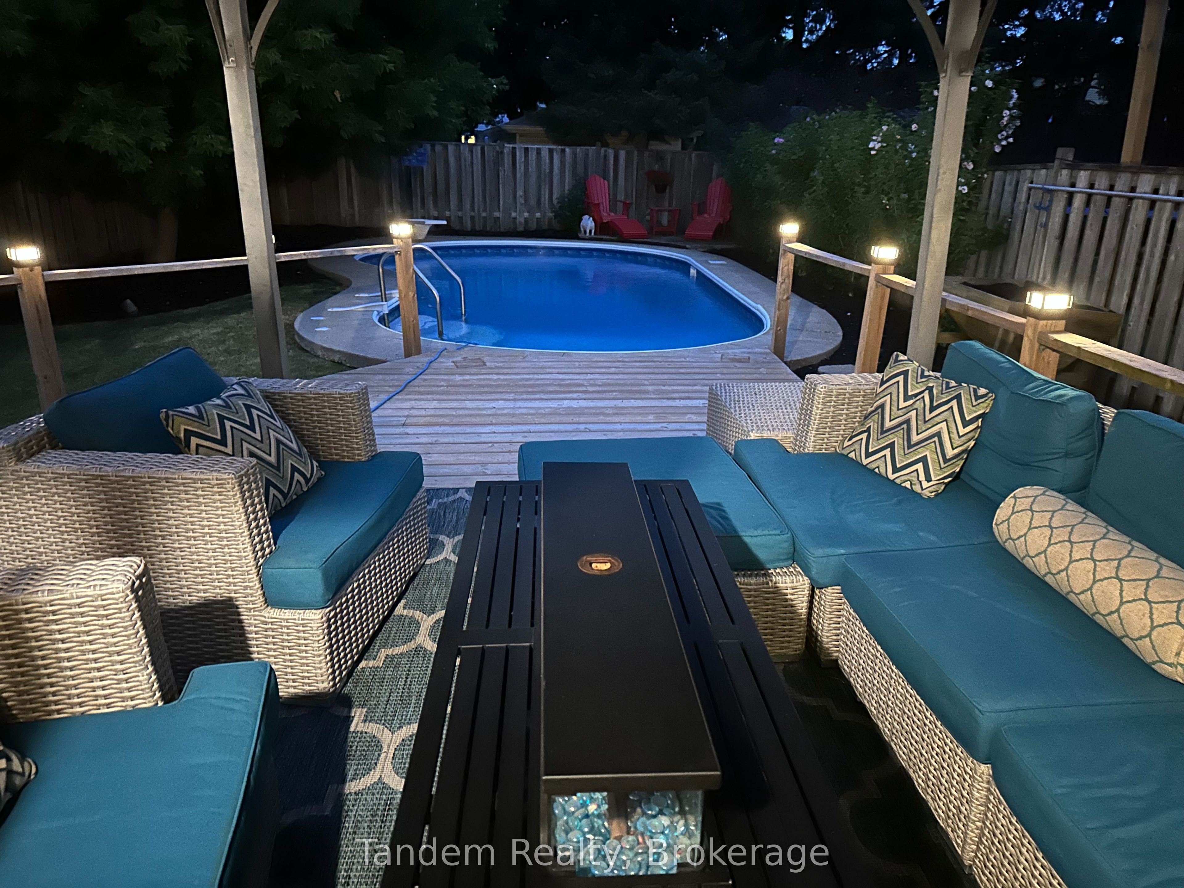 769 Coulson Avenue, Milton, ON L9T 4K2 photo 2