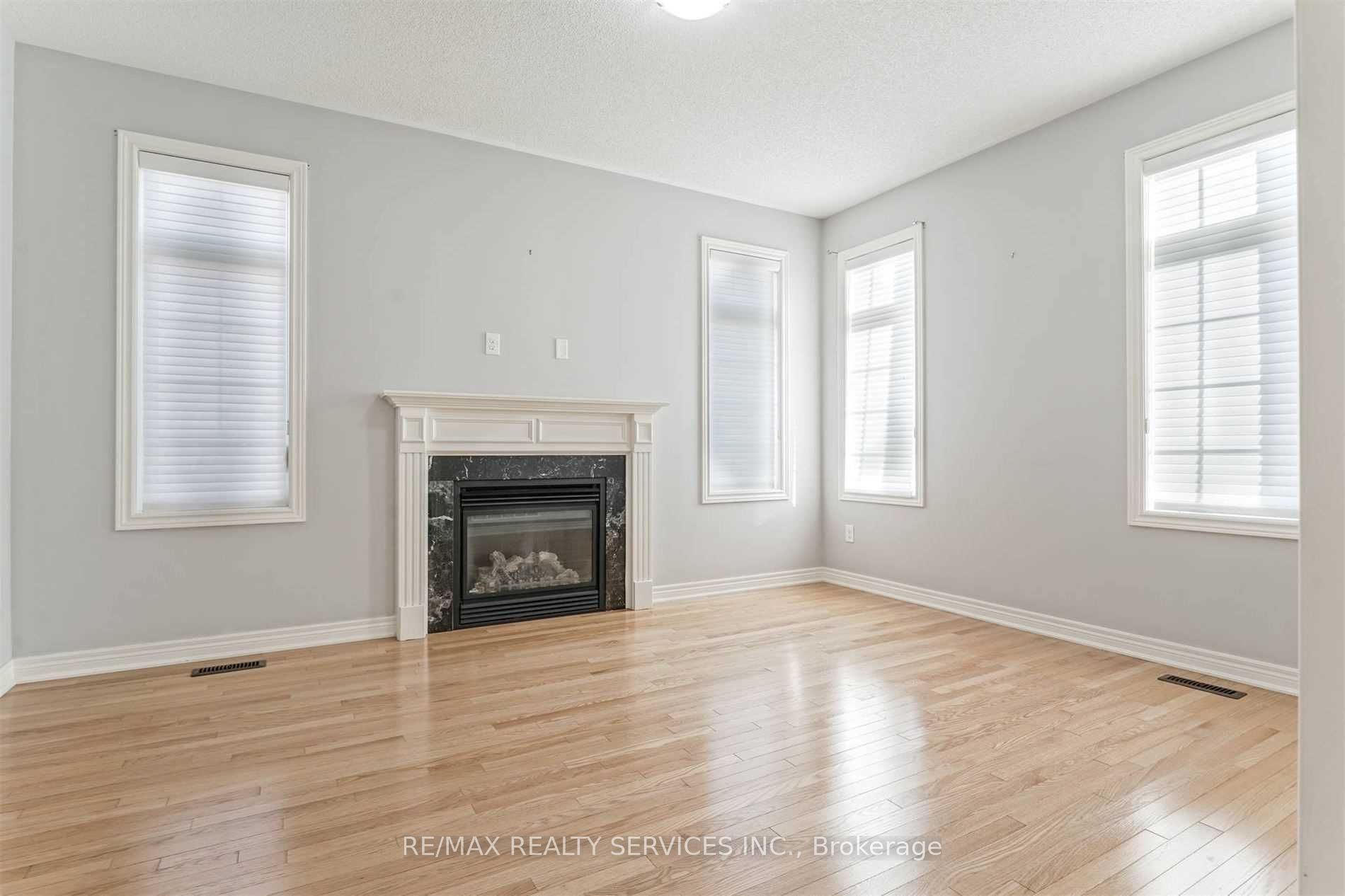 3 Coolwater Drive Upper, Brampton, ON L6R 0X7 photo 5