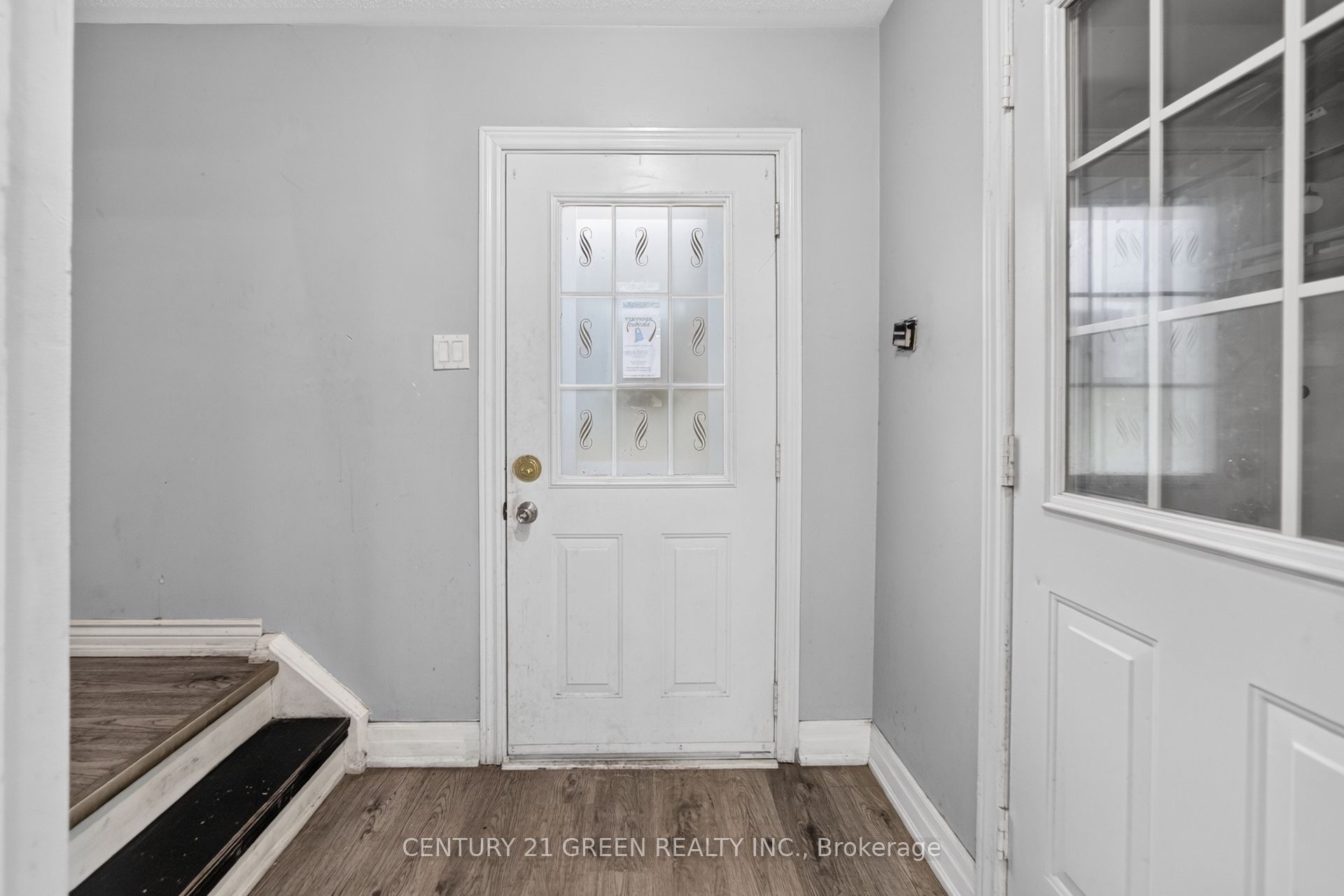 81 Hansen Road N 57, Brampton, ON L6V 3C7 photo 4