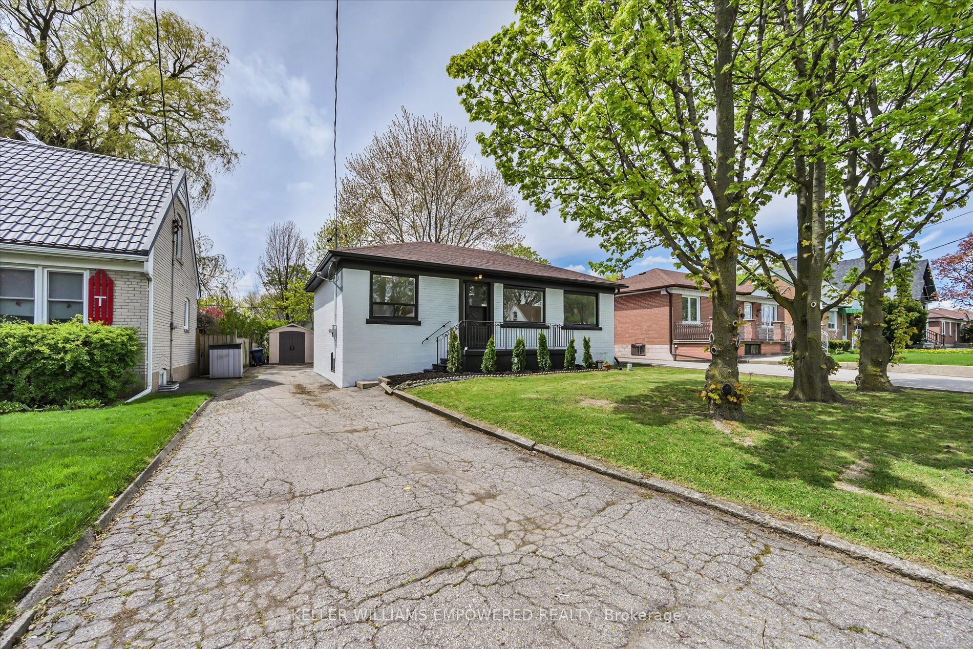 42 Deerhurst Avenue, Toronto, ON M9N 3A7 photo 4