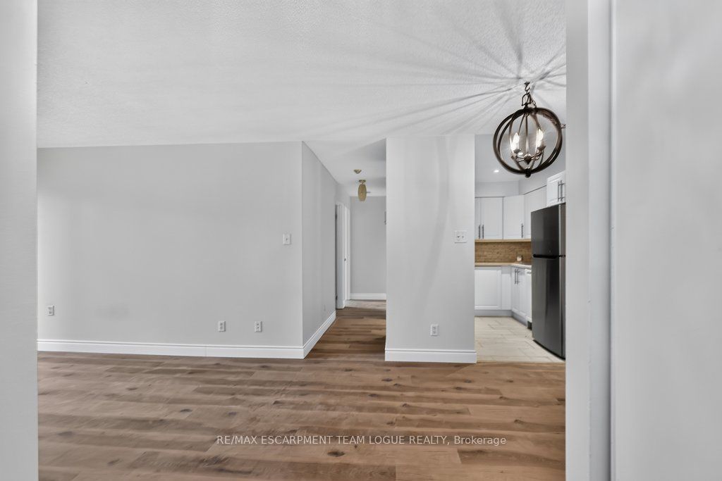 1482 Pilgrims Way 1531, Oakville, ON L6M 3G7 photo 2