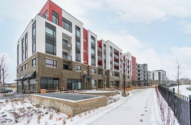 3265 Carding Mill Trail 216, Oakville, ON L6M 1S1