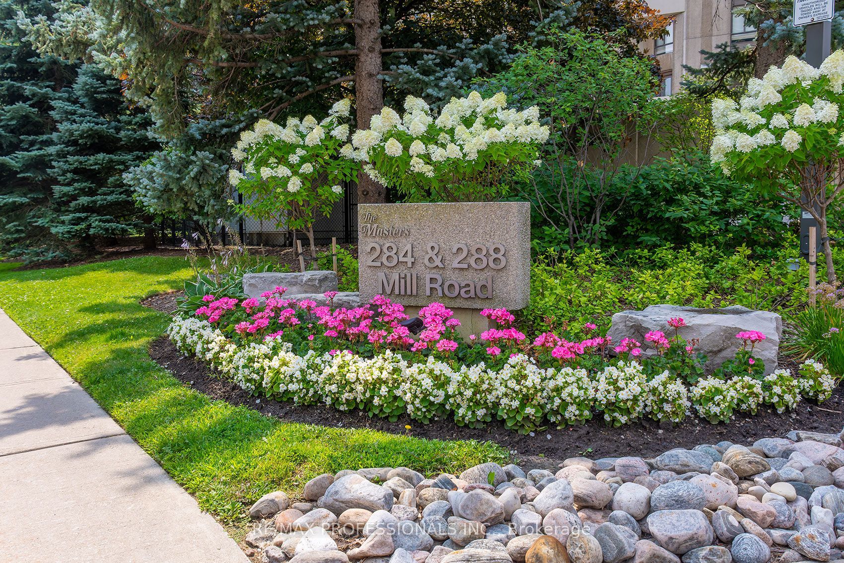 284 Mill Road B1, Toronto, ON M9C 4W6 photo 2