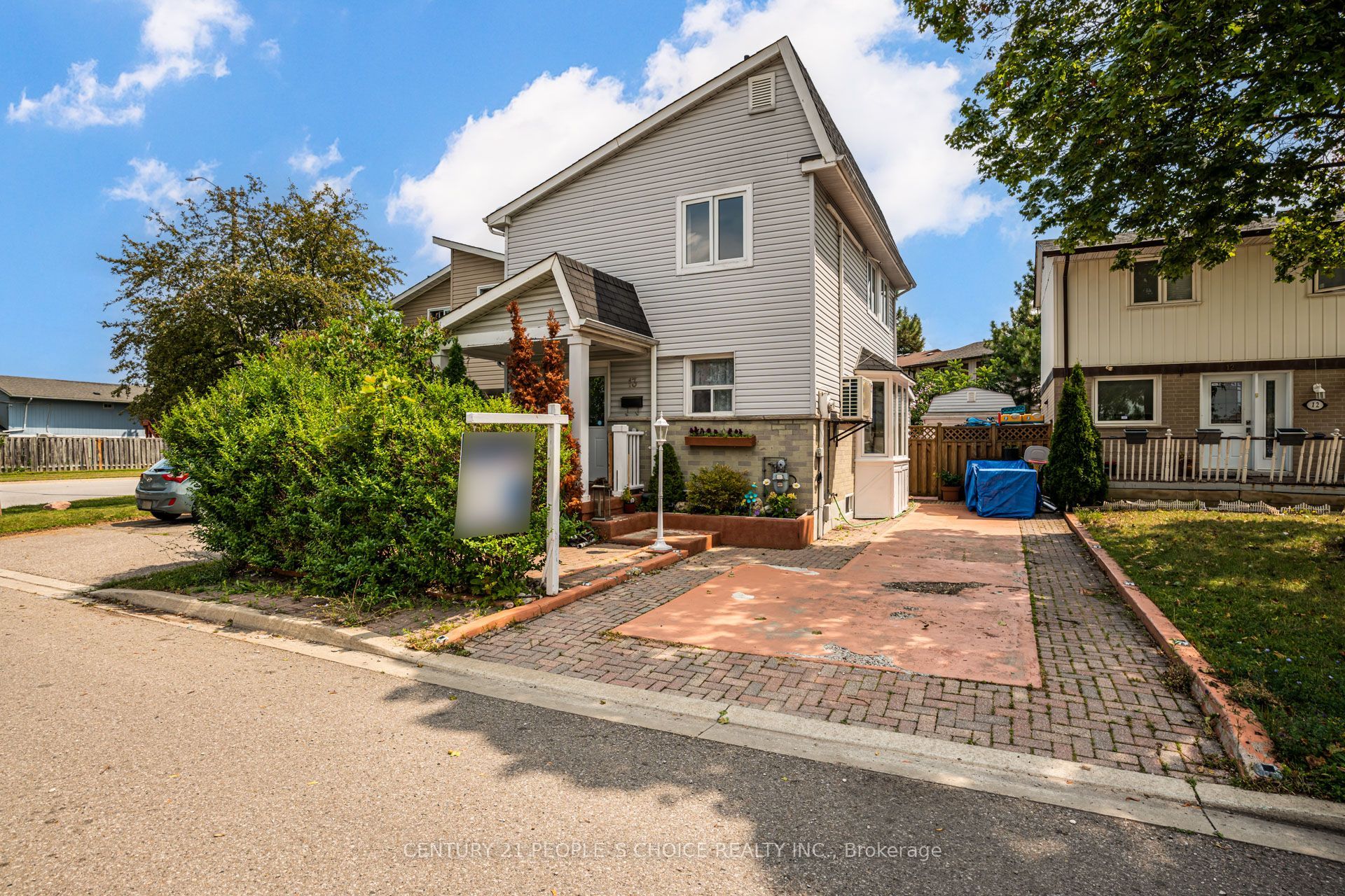 13 Jeffrey Street, Brampton, ON L6S 2M9