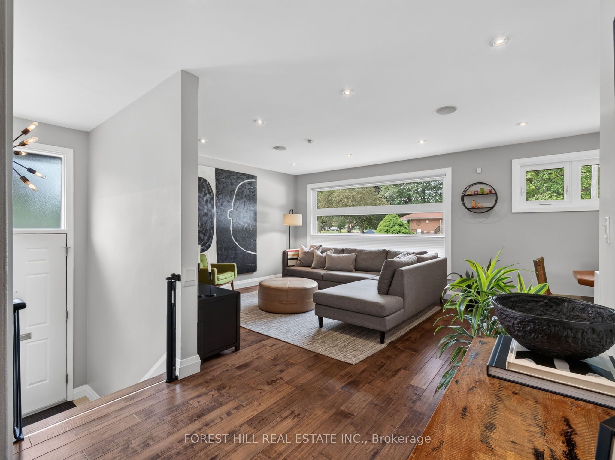 34 Mitre Place, Toronto, ON M9R 3C4 photo 2