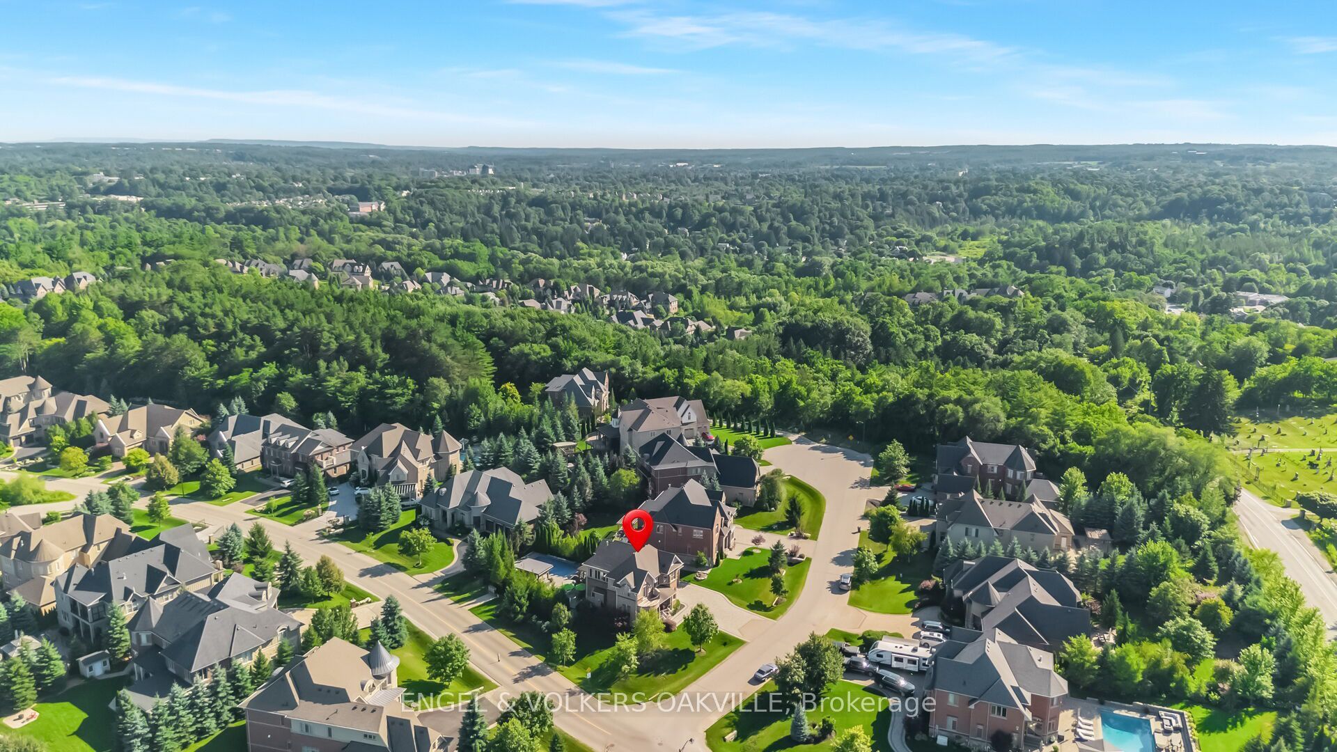3 Holdroyd Court, Halton Hills, ON L7G 0E8 photo 4