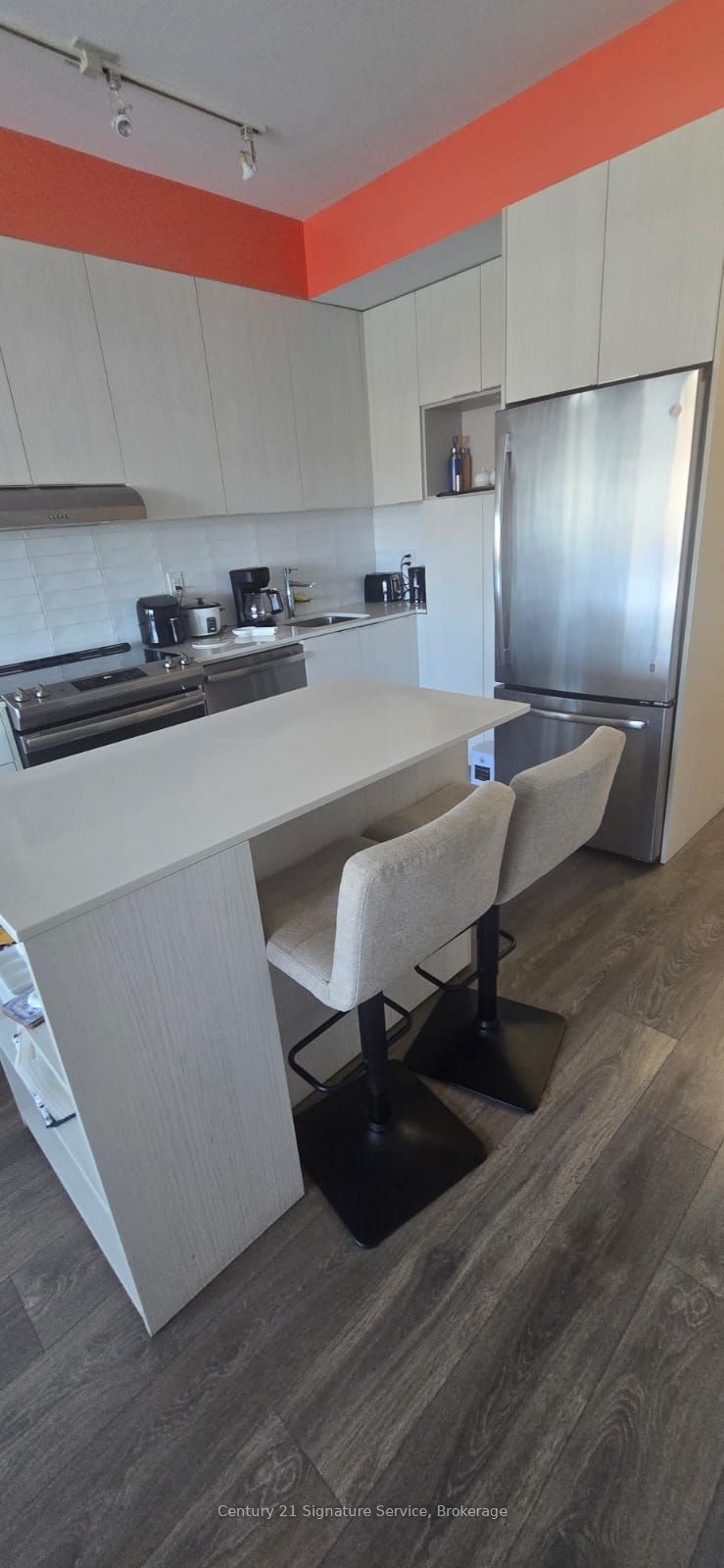 2520 Eglinton Avenue W 307, Mississauga, ON L5M 0Y2