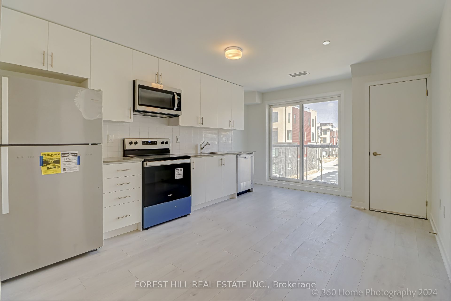 3401 Ridgeway Drive 305, Mississauga, ON L5L 0B9 photo 5