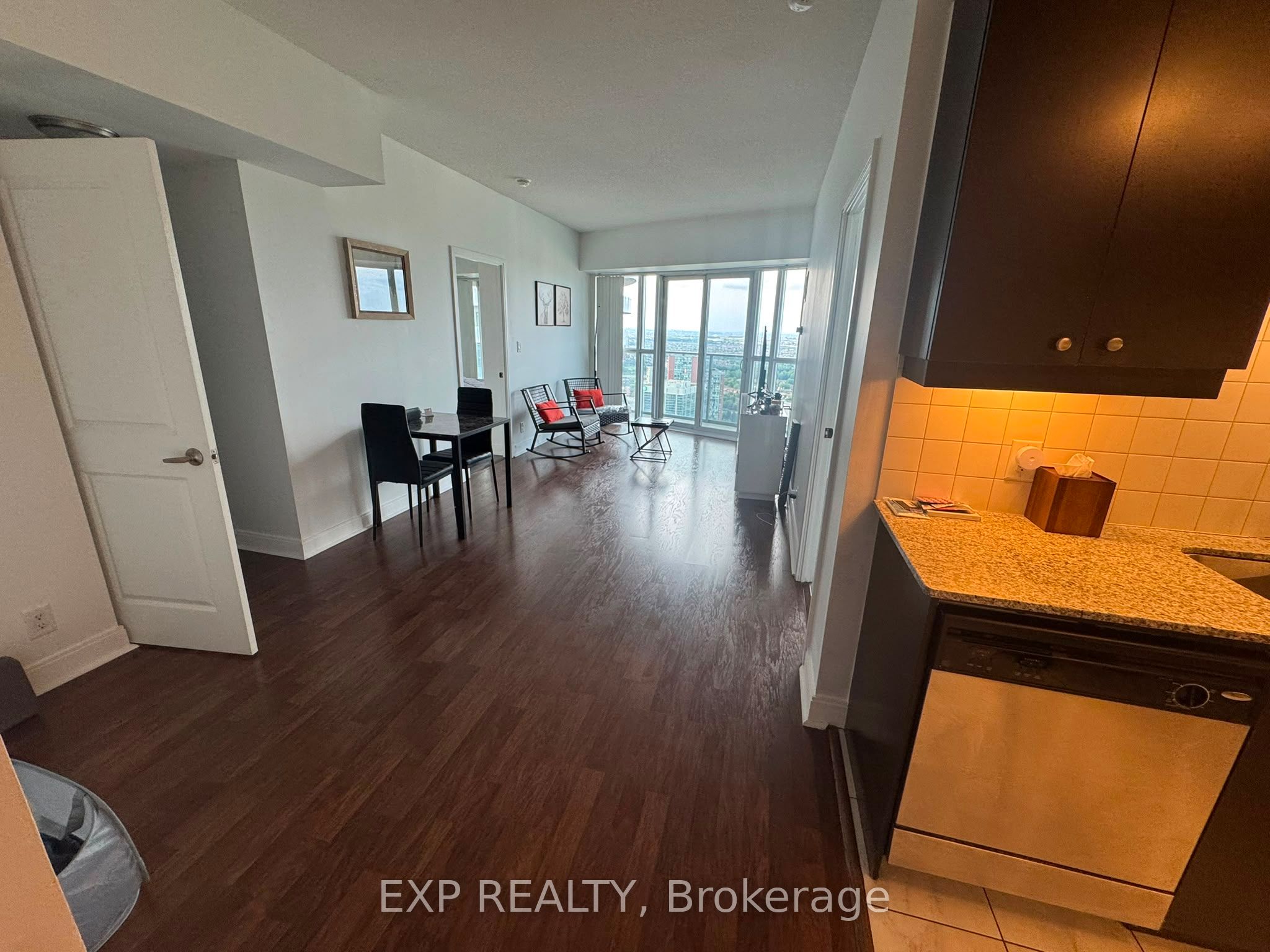 60 Absolute Avenue 3707, Mississauga, ON L4Z 0A9 photo 4