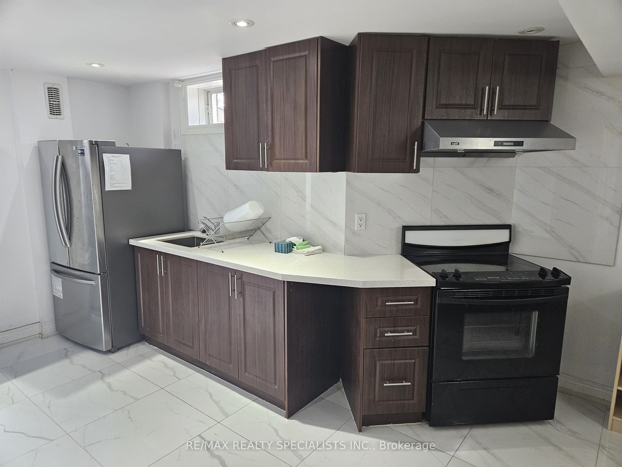 3774 Arbourview Terrace Lower, Mississauga, ON L5M 7A8 photo 3