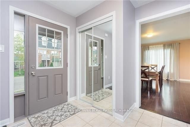 920 Scott Boulevard, Milton, ON L9T 7C5 photo 2