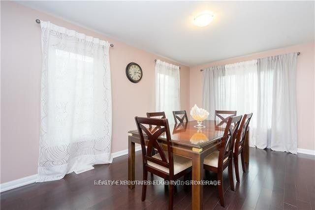 920 Scott Boulevard, Milton, ON L9T 7C5 photo 5