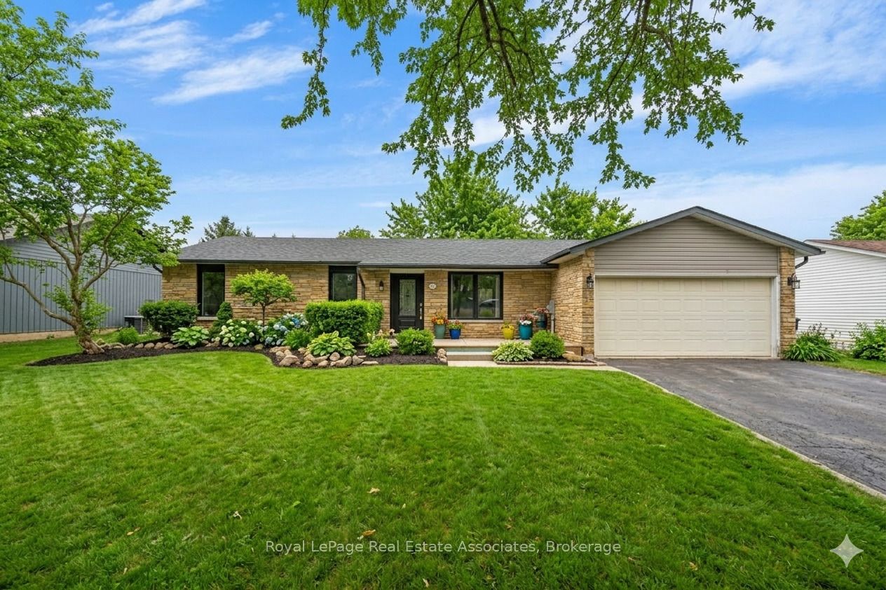 44 McClellan Road, Caledon, ON L7K 0C8 photo 2