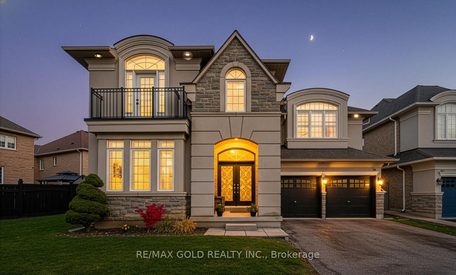 37 Scotchmere Crescent, Brampton, ON L6P 3A6