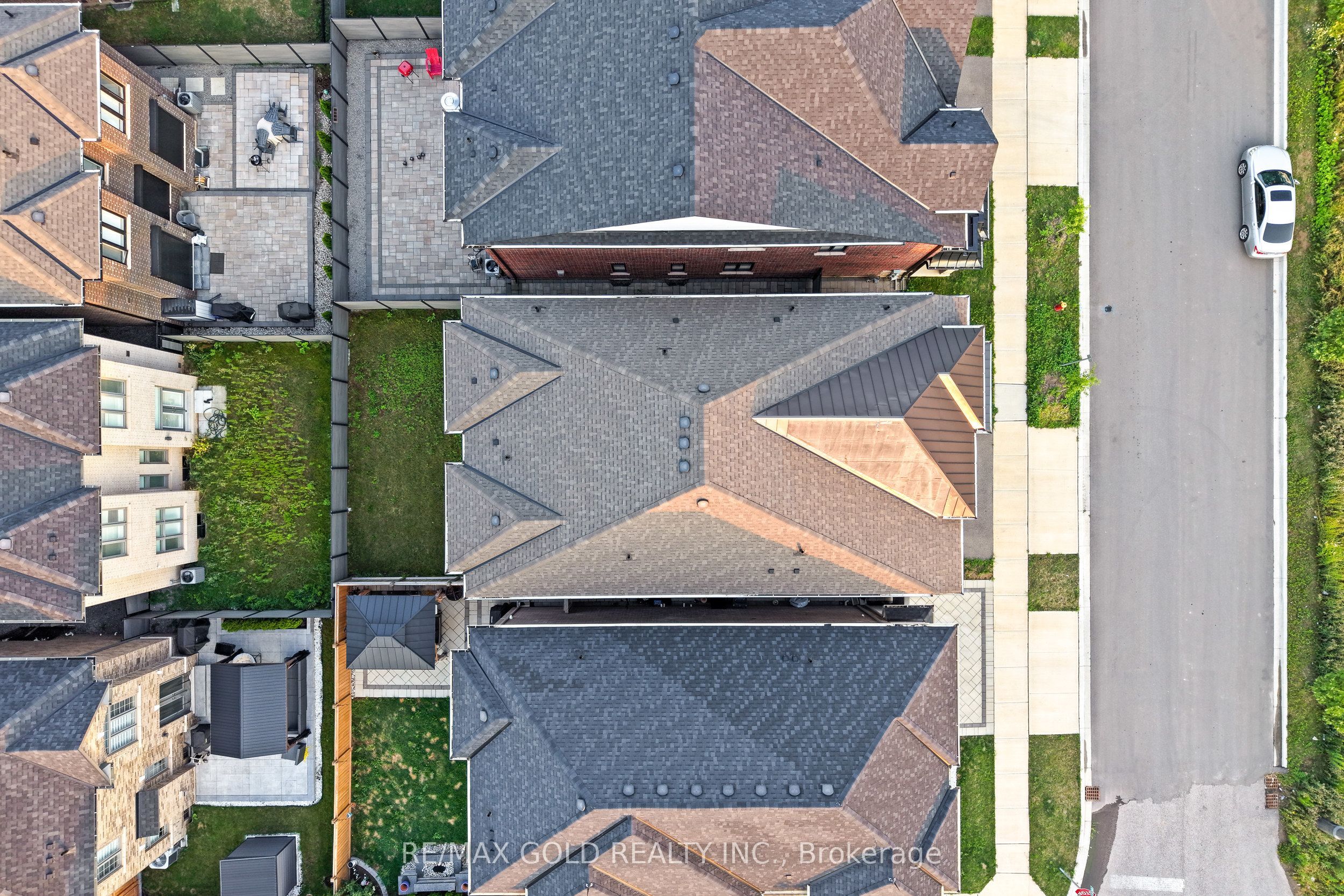 1199 QUEENS PLATE Road E, Oakville, ON L6M 5M4 photo 5